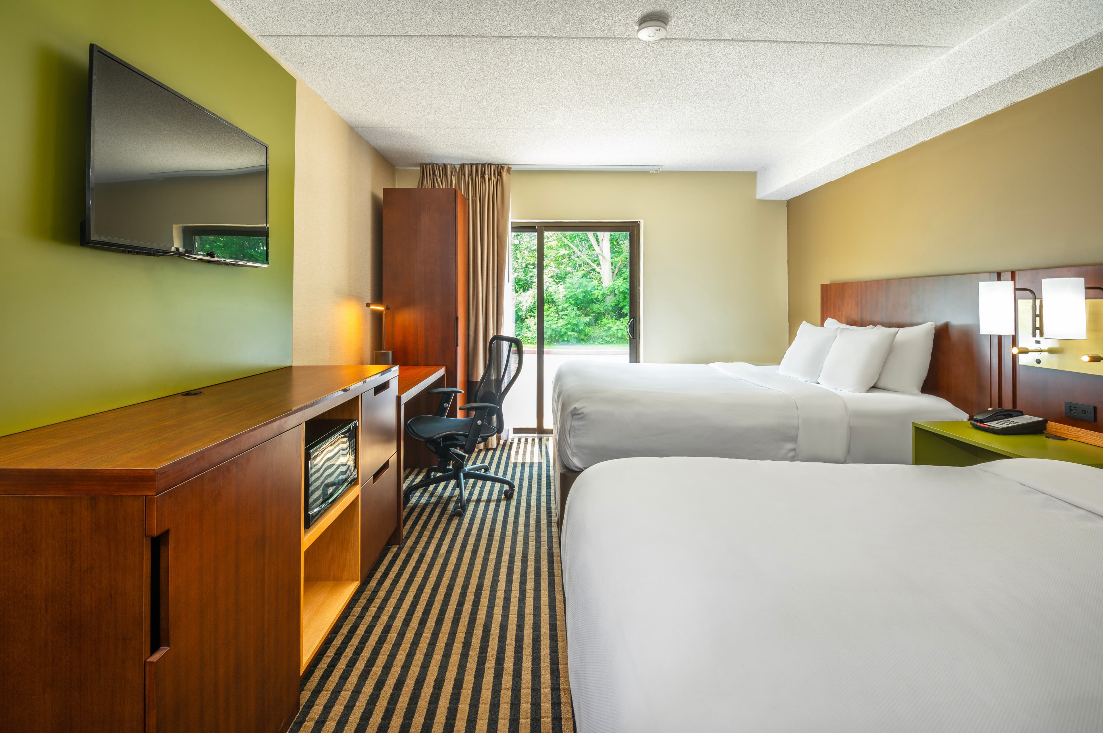 Comfort Inn - Image 2