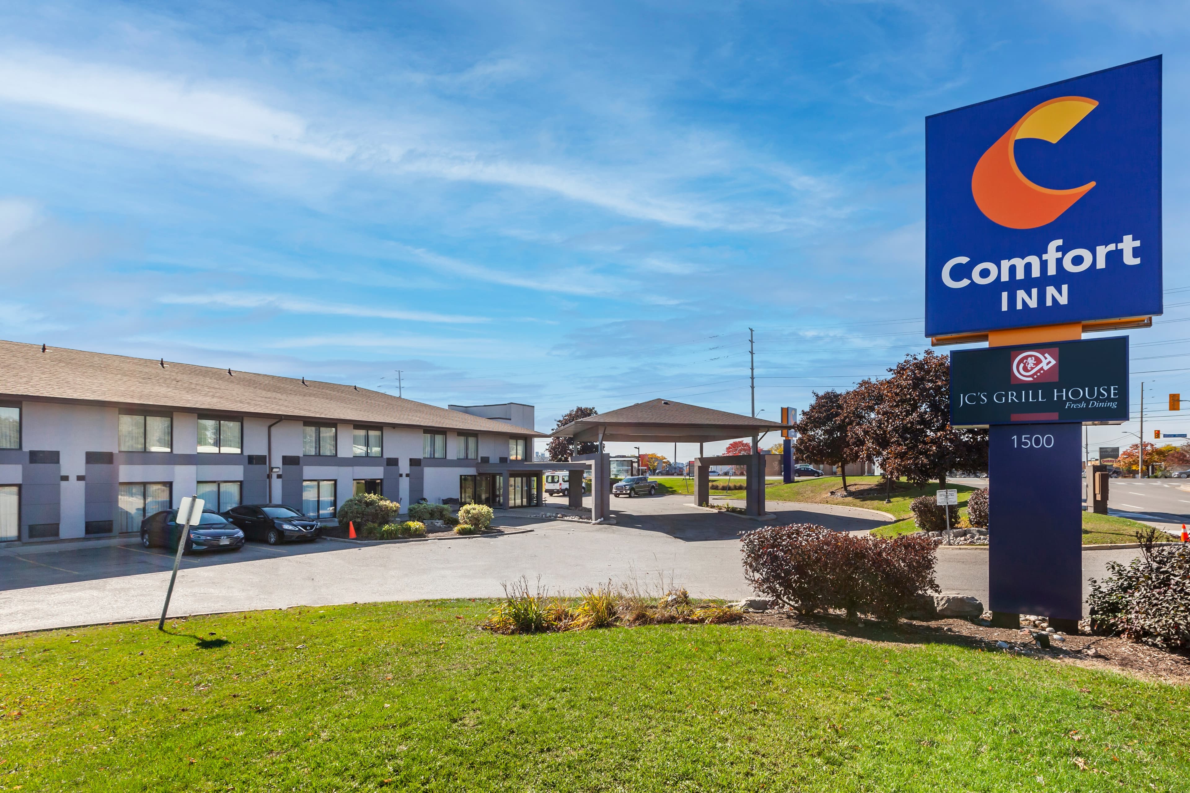 Comfort Inn Airport West - Image 1
