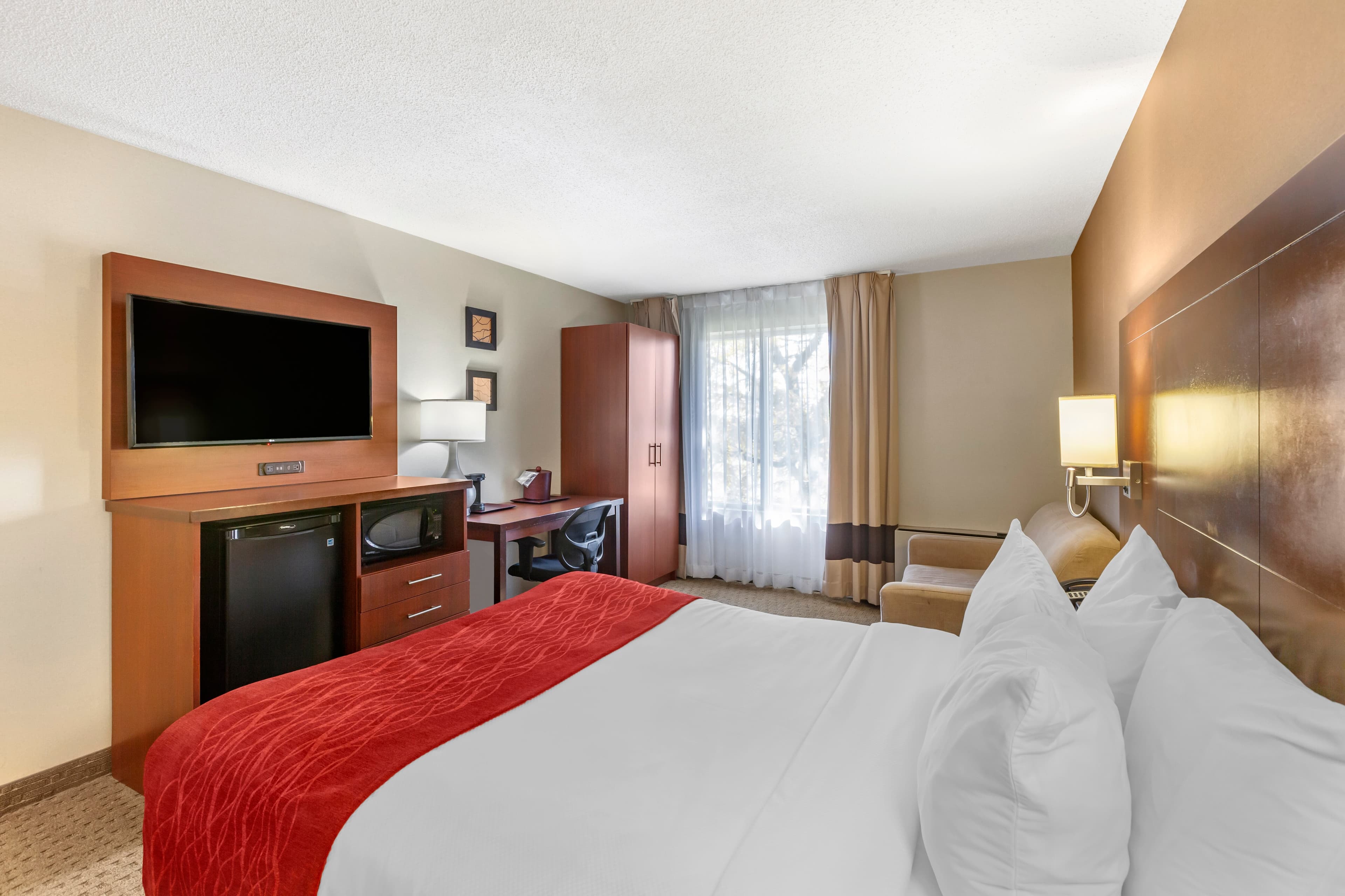Comfort Inn Airport West — 14