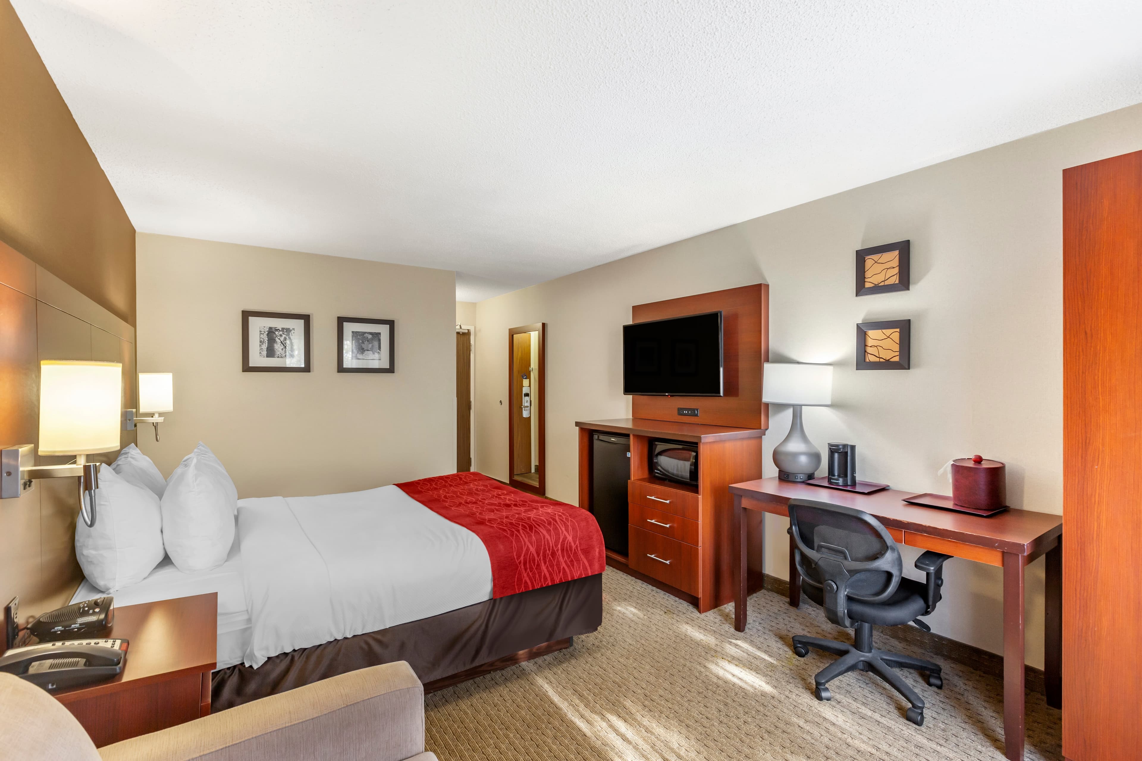 Comfort Inn Airport West — 15
