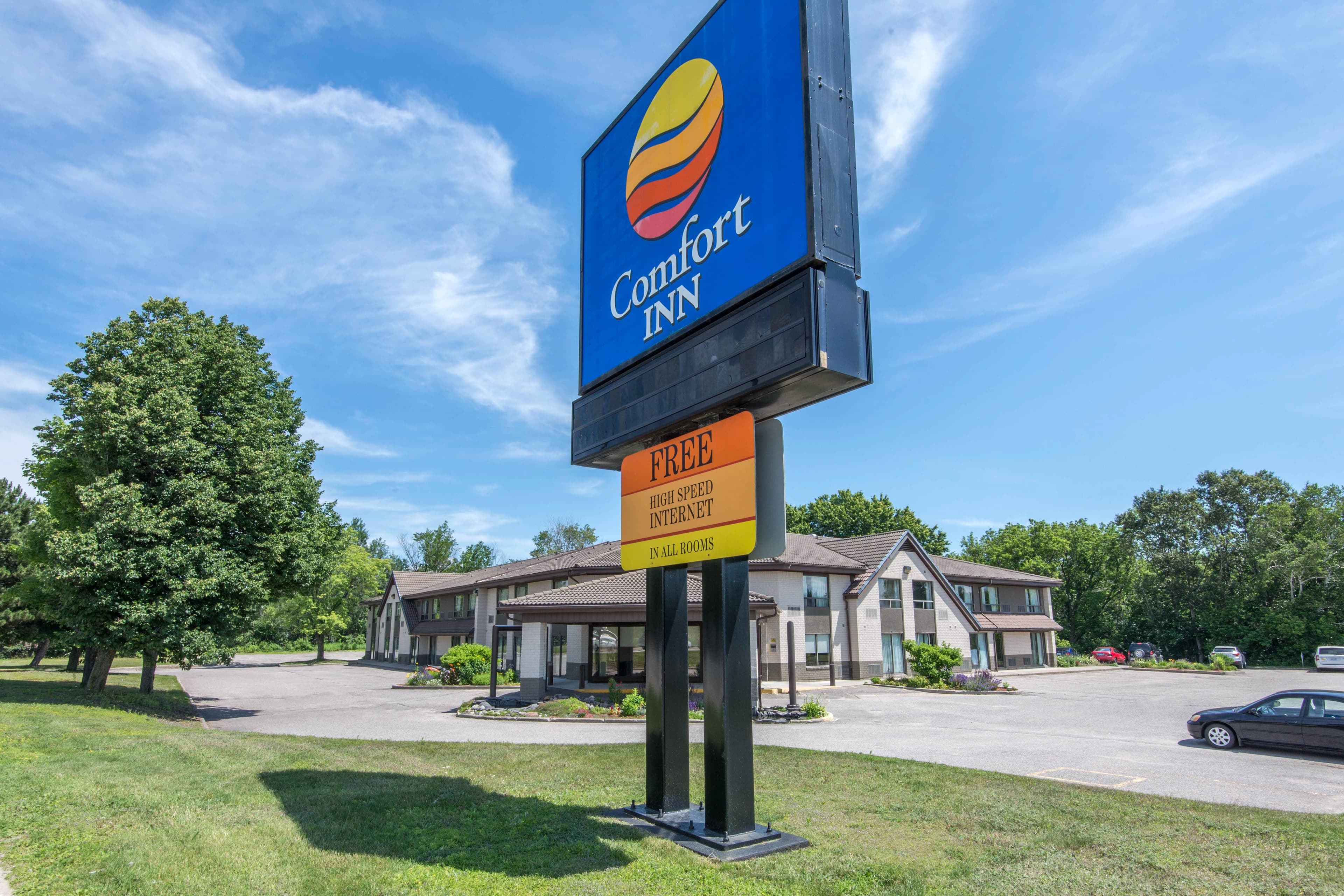 Comfort Inn - Image 1