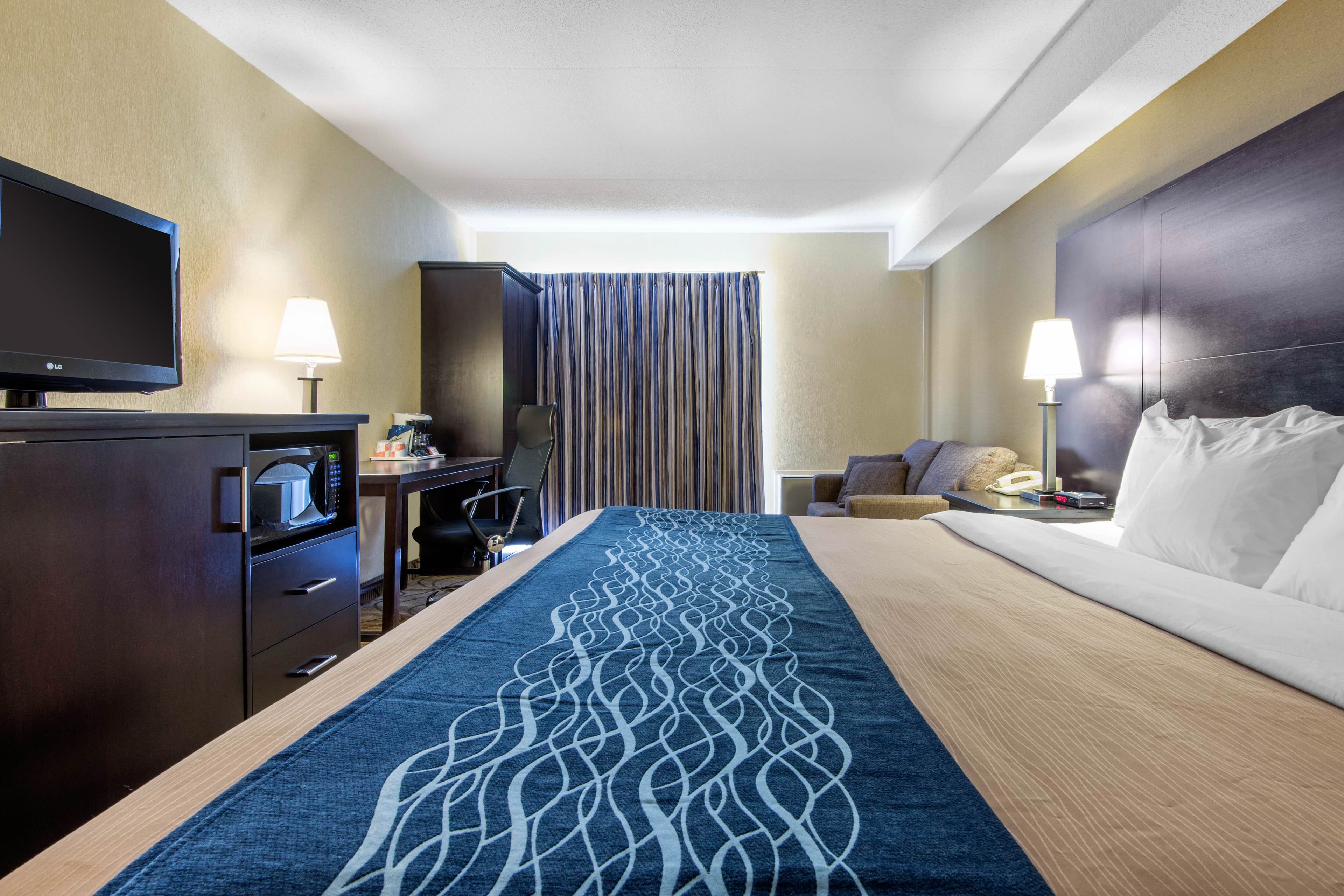 Comfort Inn - Image 3