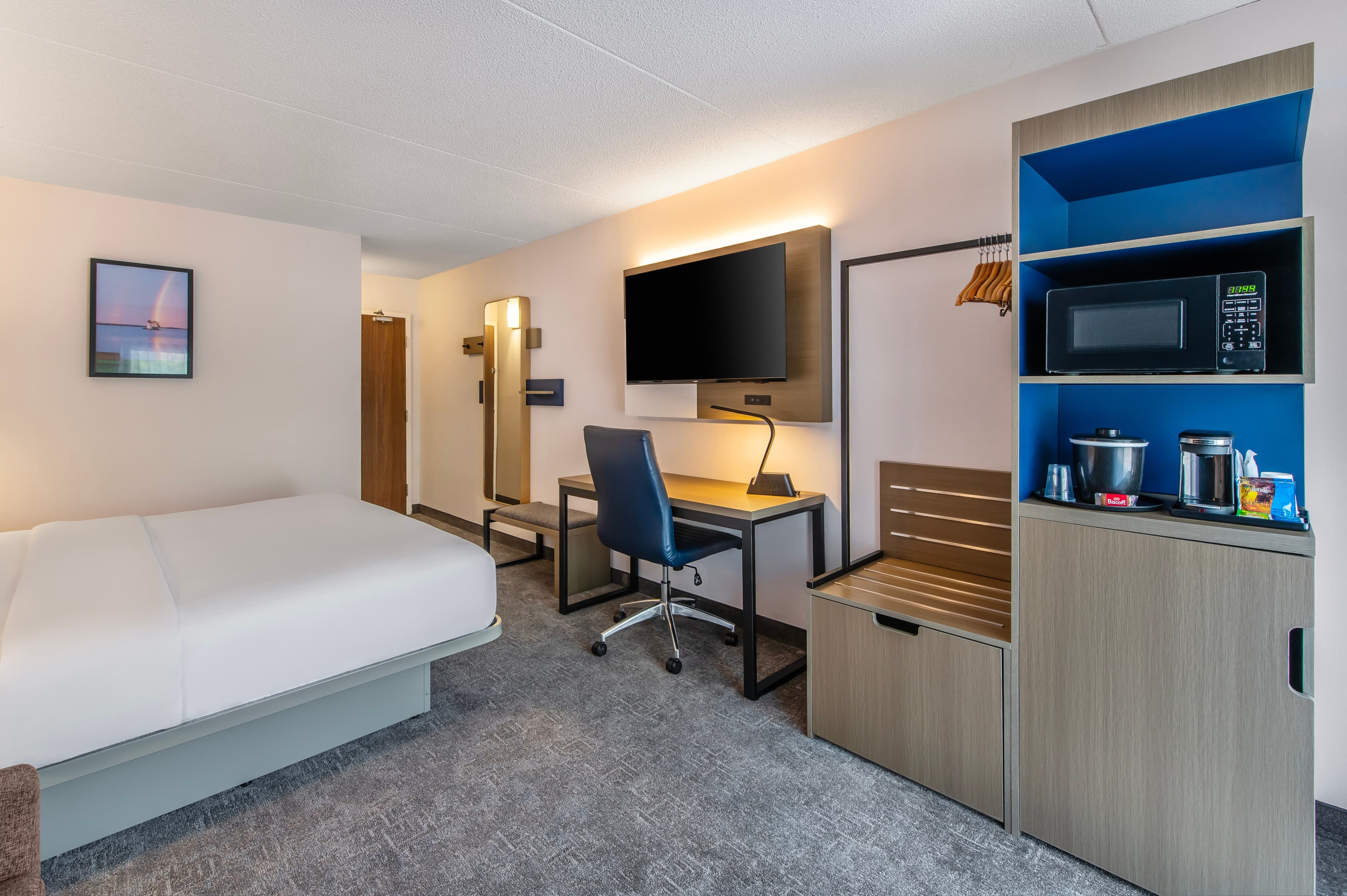 Comfort Inn — 4