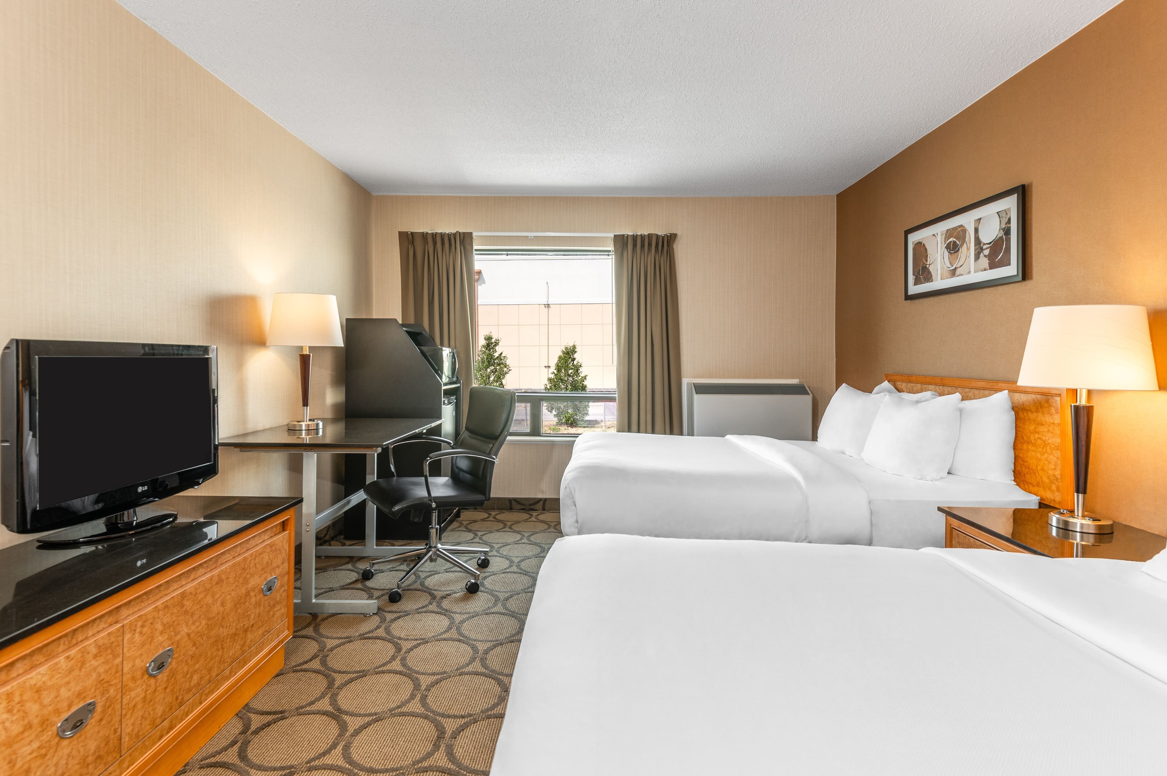 Comfort Inn - Image 3