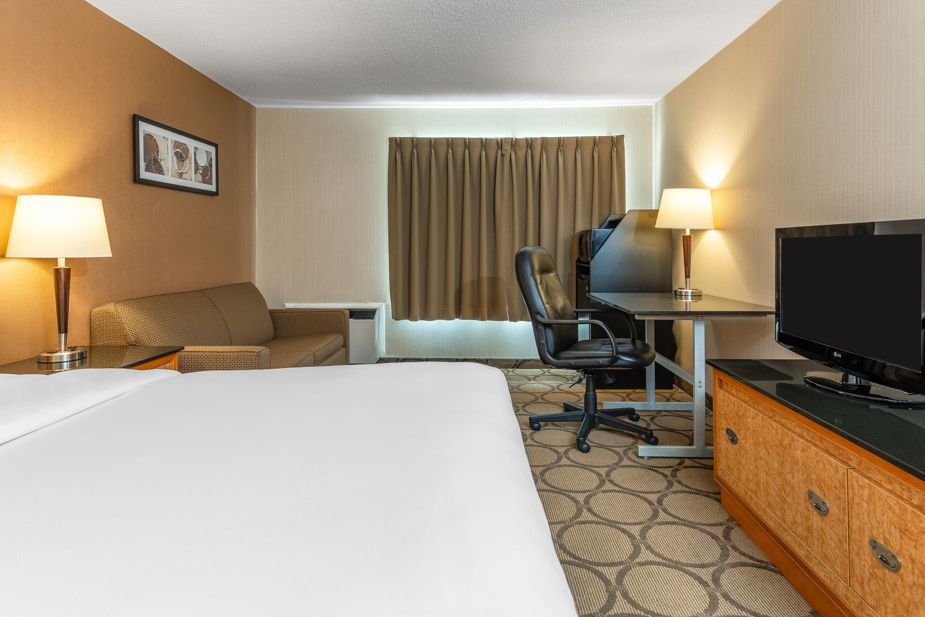 Comfort Inn — 7