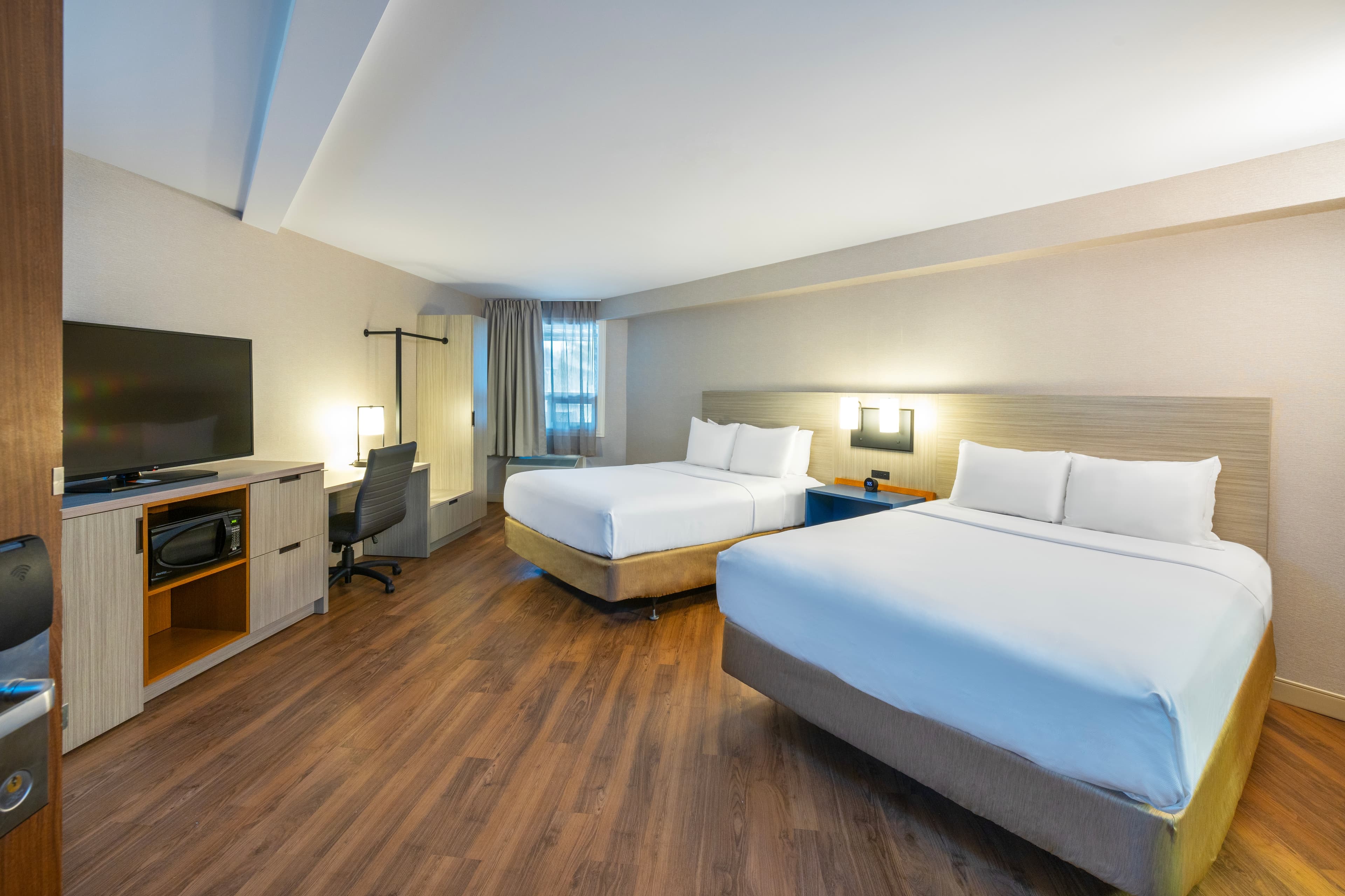 Comfort Inn Magnetic Hill — 7