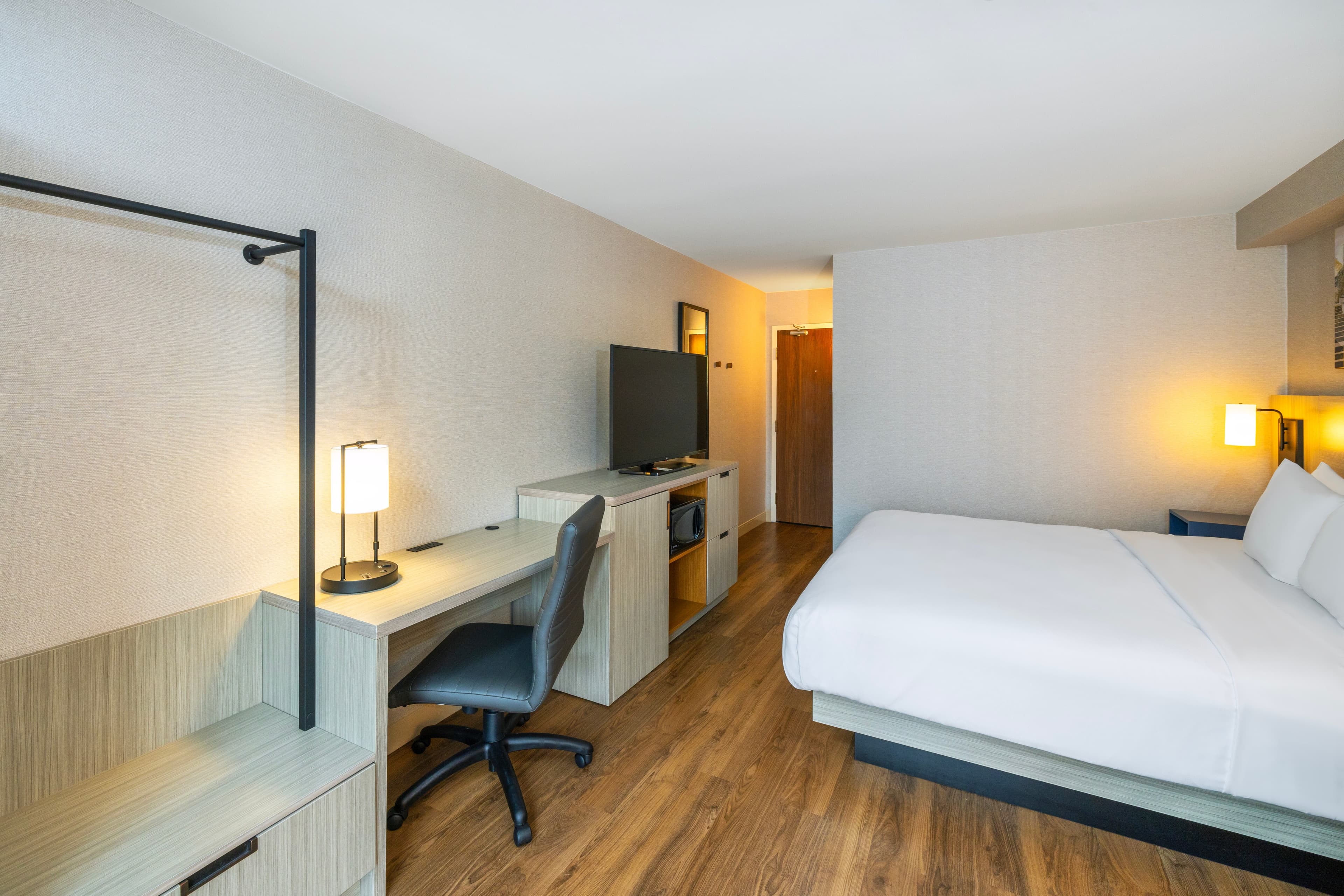 Comfort Inn Magnetic Hill — 11