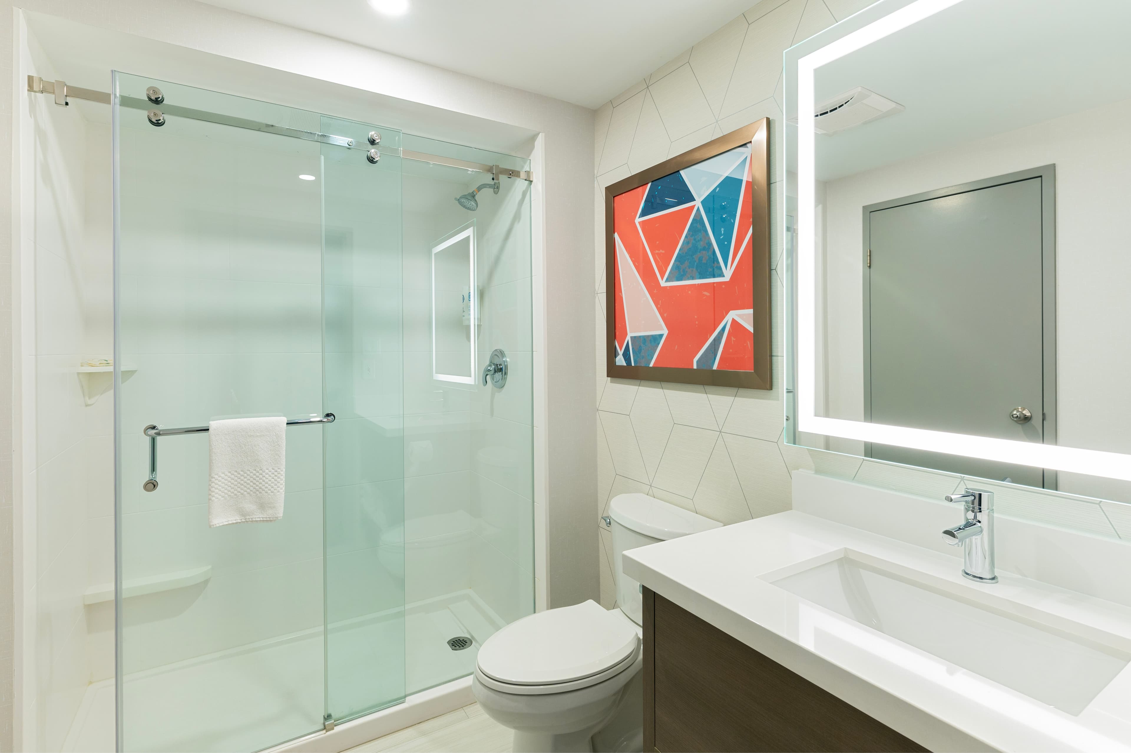 Comfort Suites - Image 4