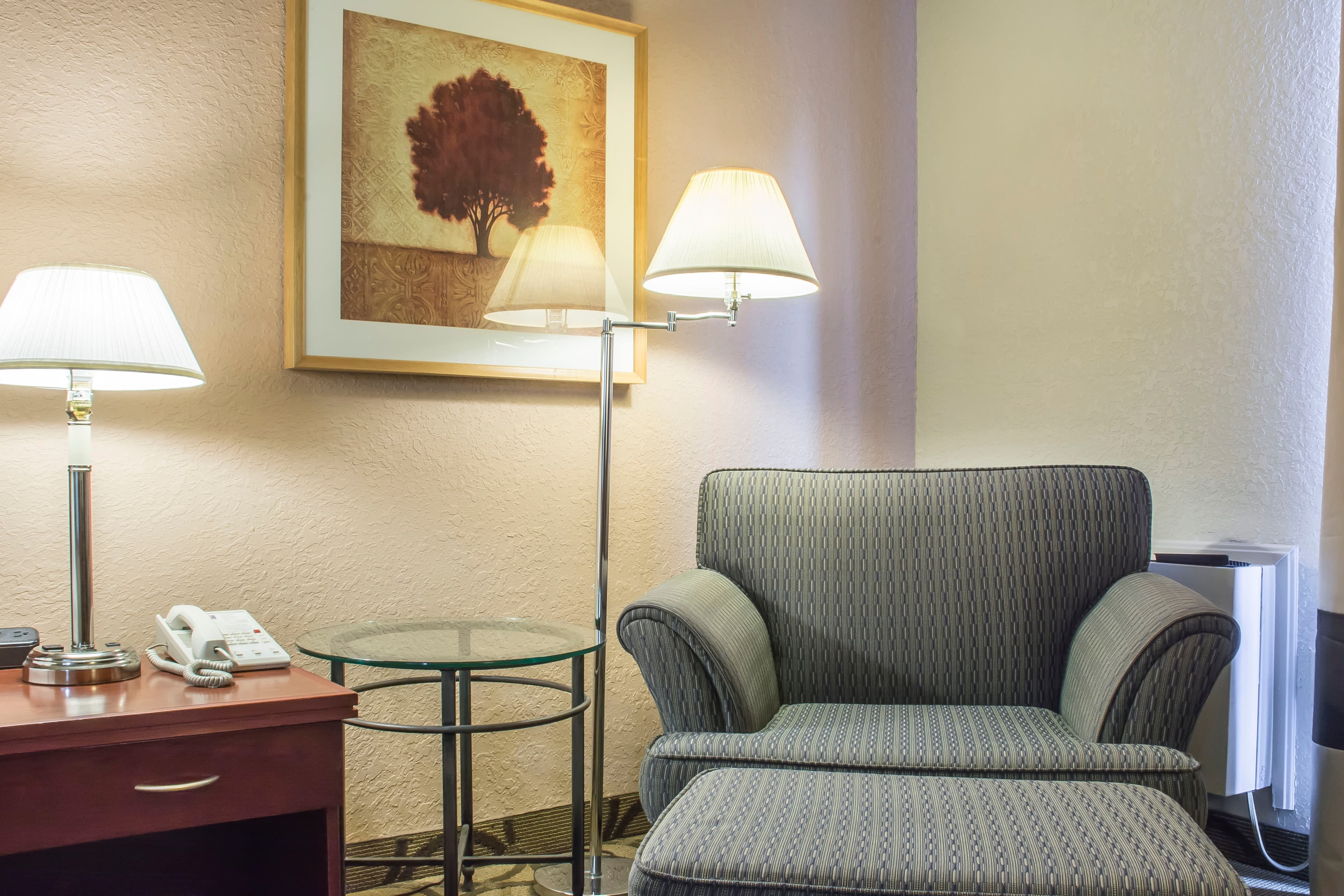 Comfort Inn — 6