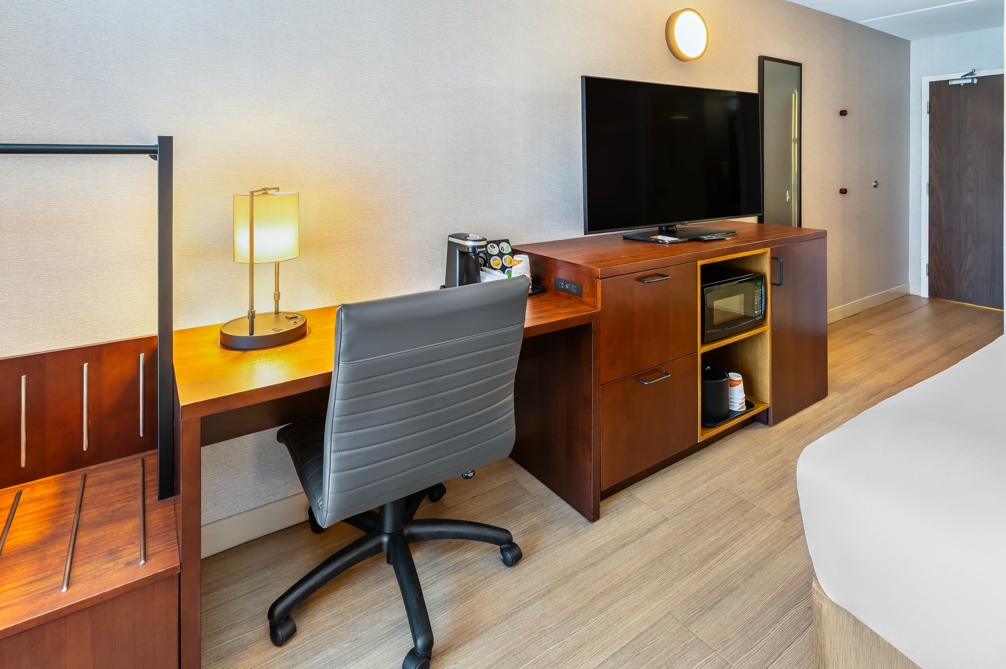 Comfort Inn — 6