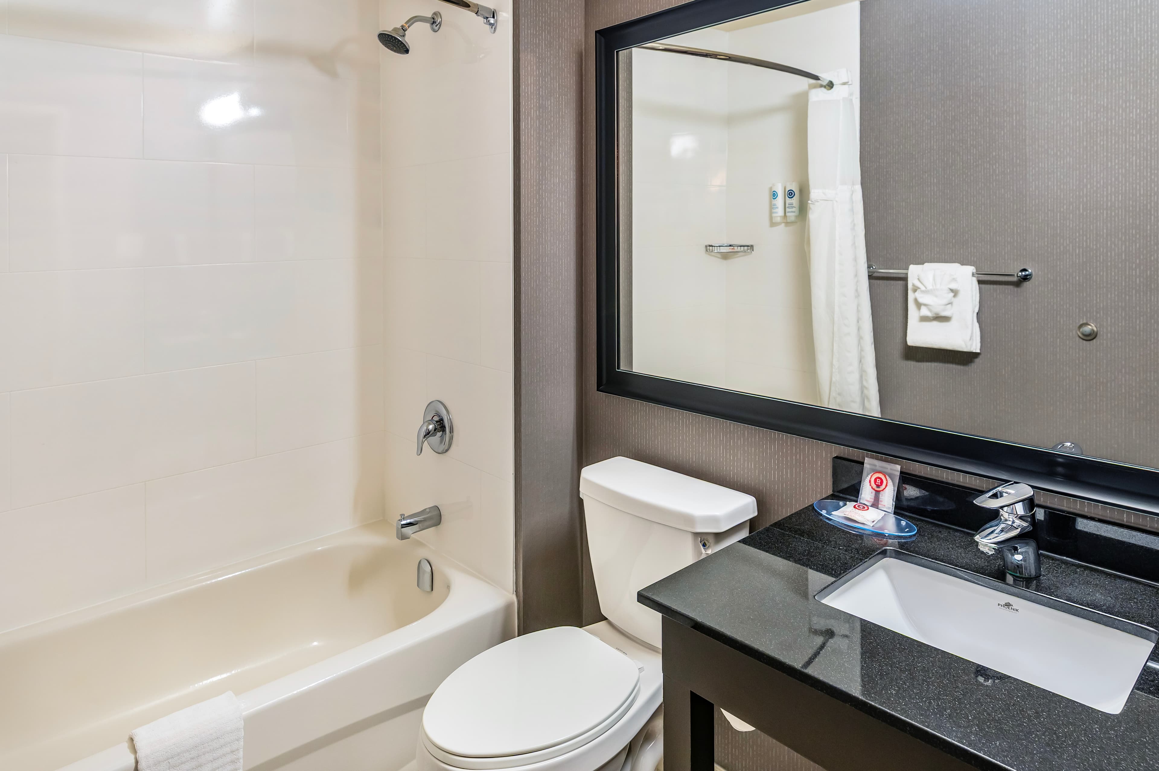 Comfort Inn East — 10