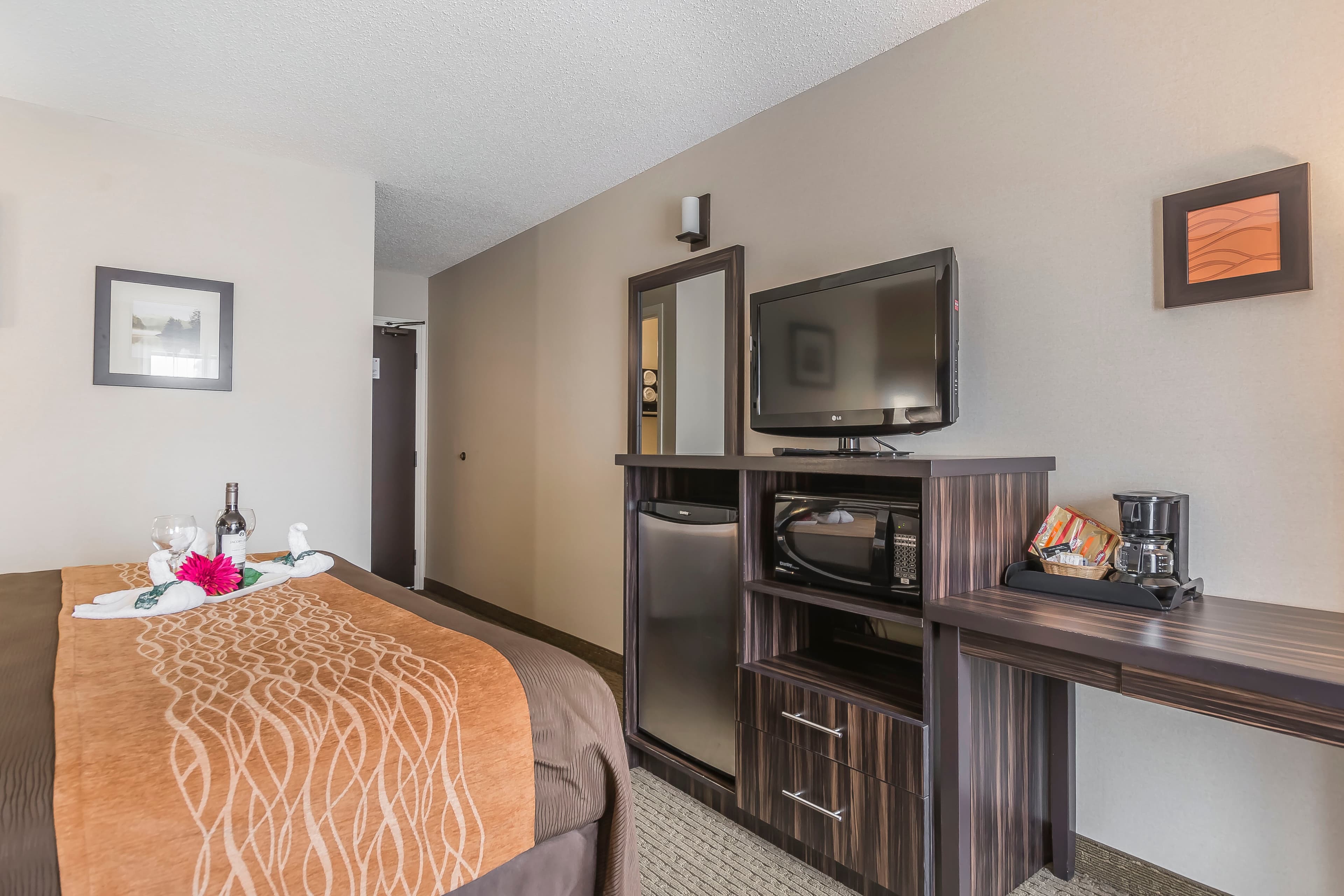 Comfort Inn — 9