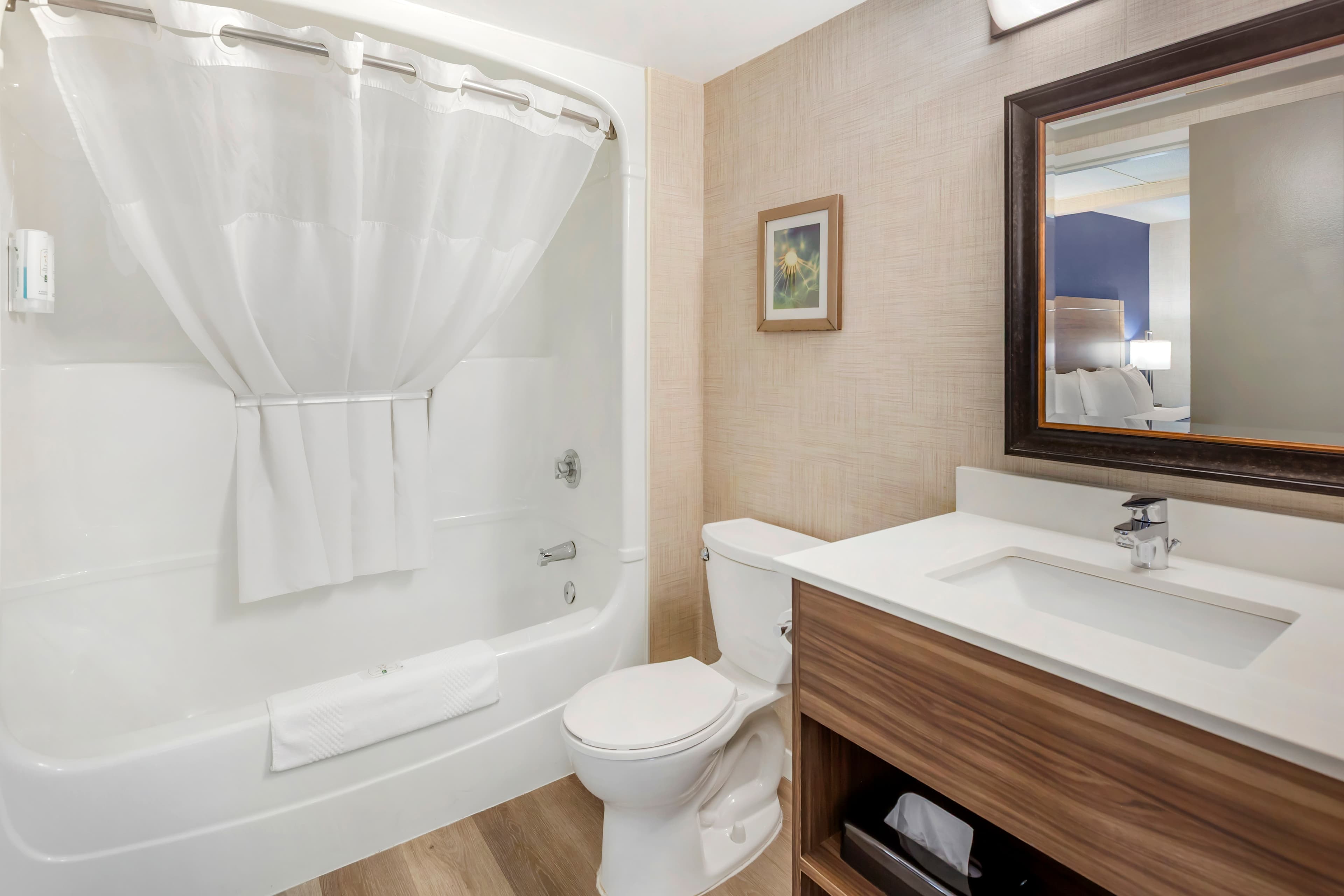 Quality Suites - Image 5