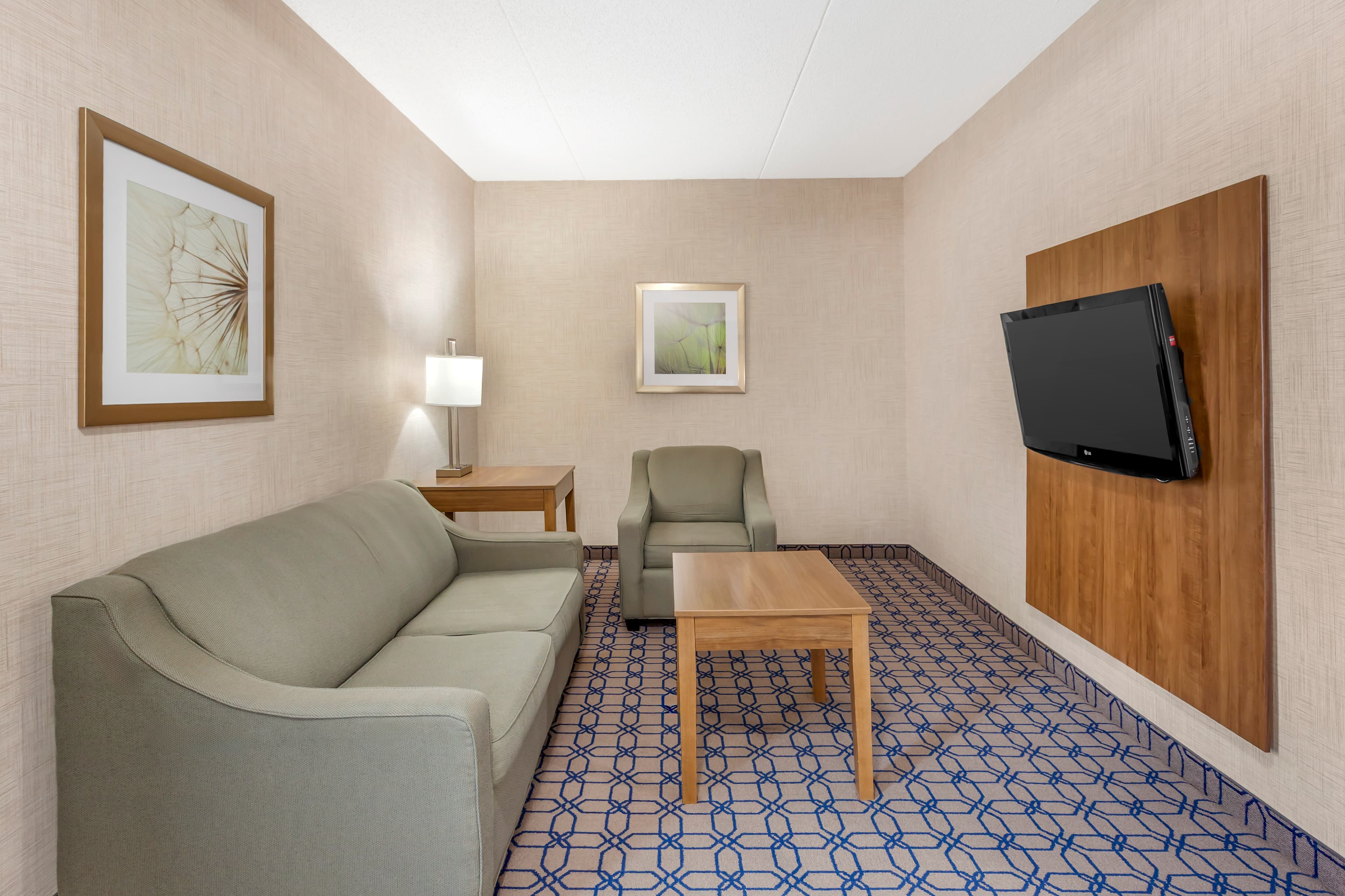 Quality Suites — 8