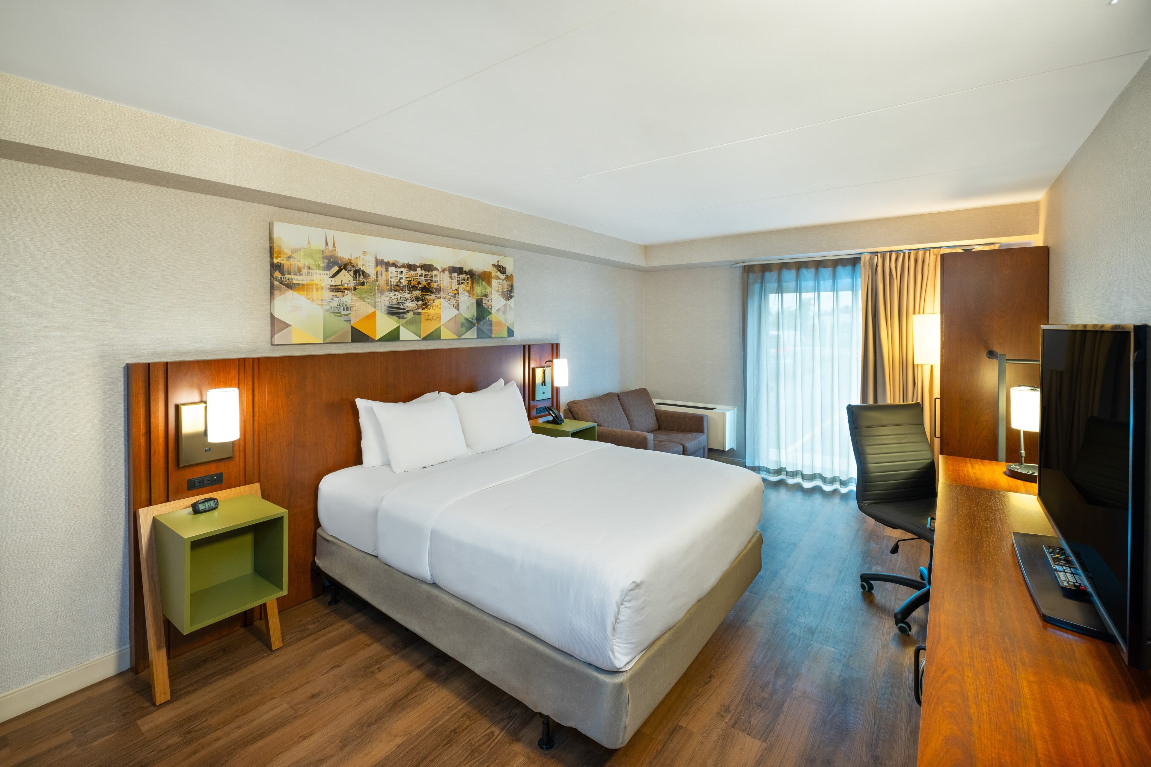 Comfort Inn - Image 4