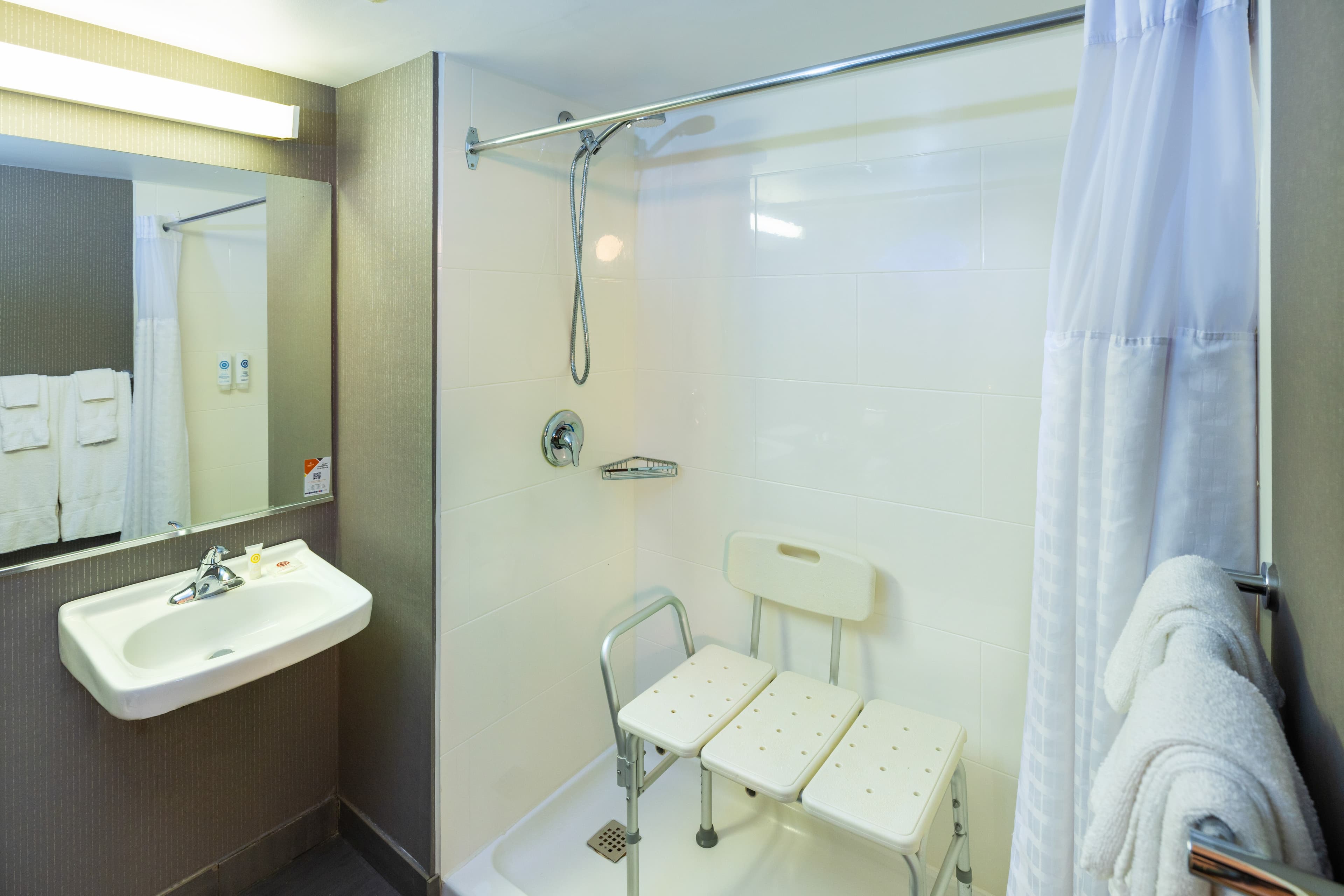 Comfort Inn — 11