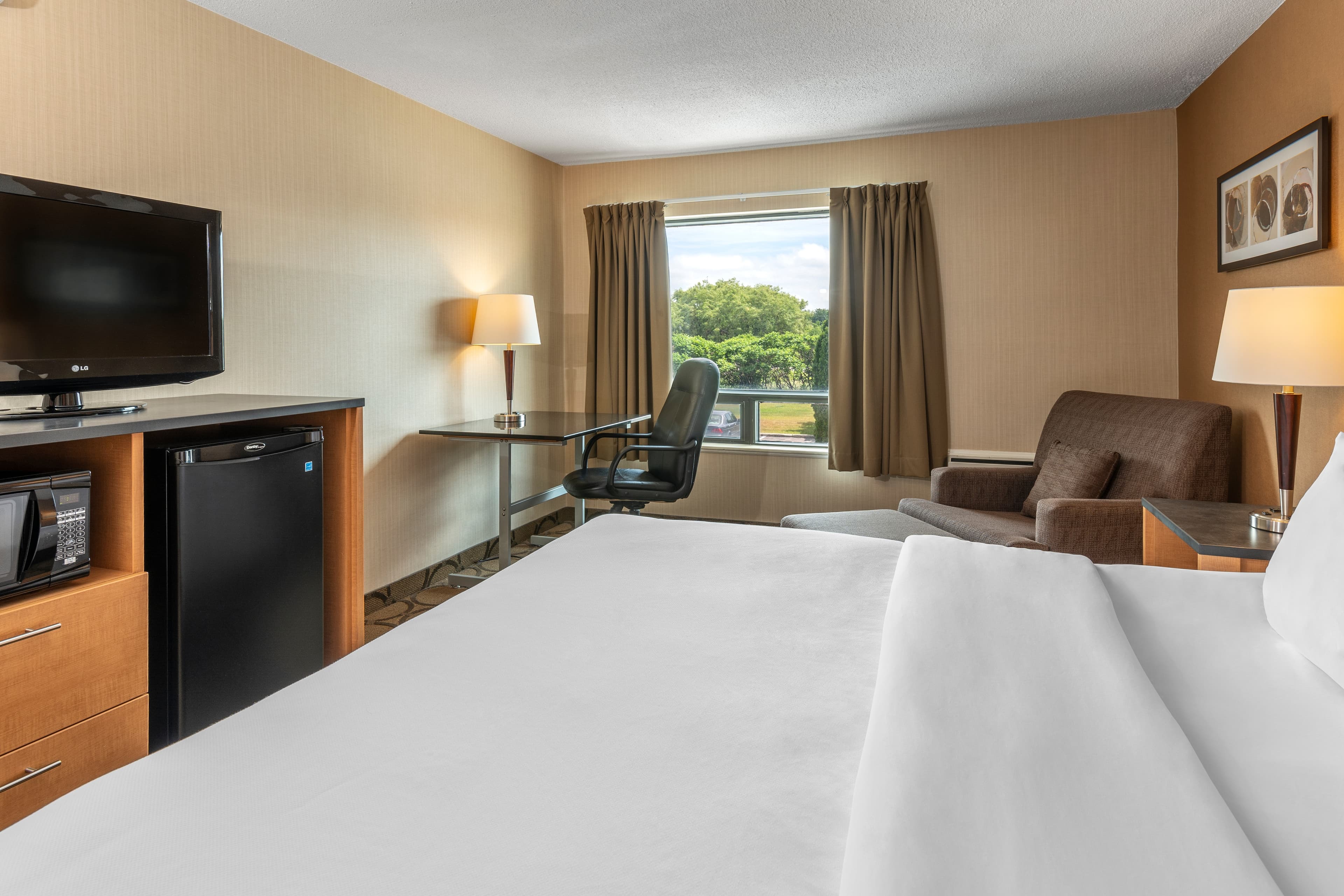 Comfort Inn — 18