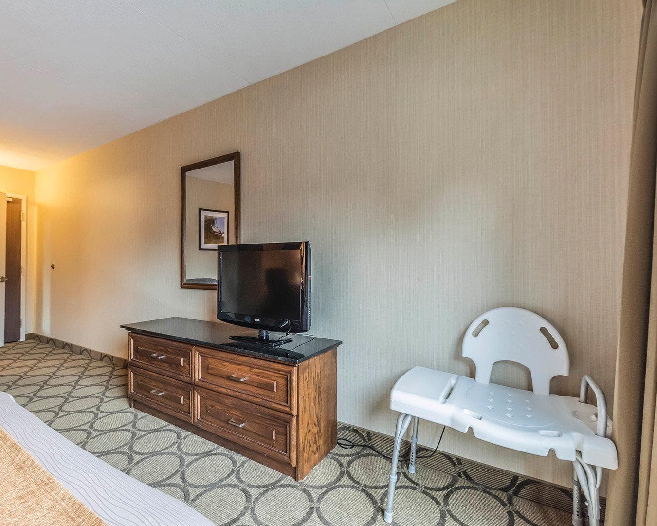 Comfort Inn — 8