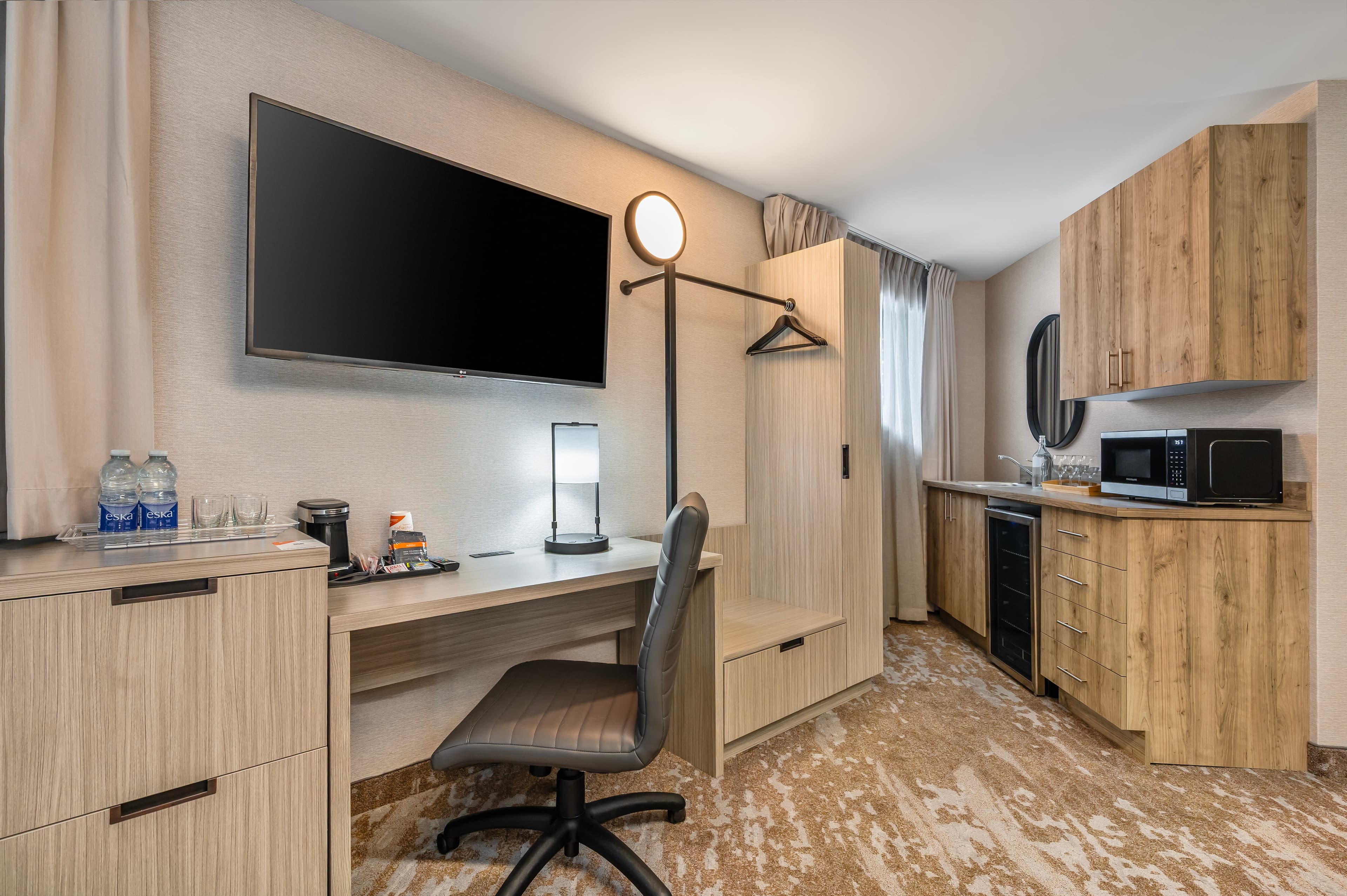 Comfort Inn - Image 4