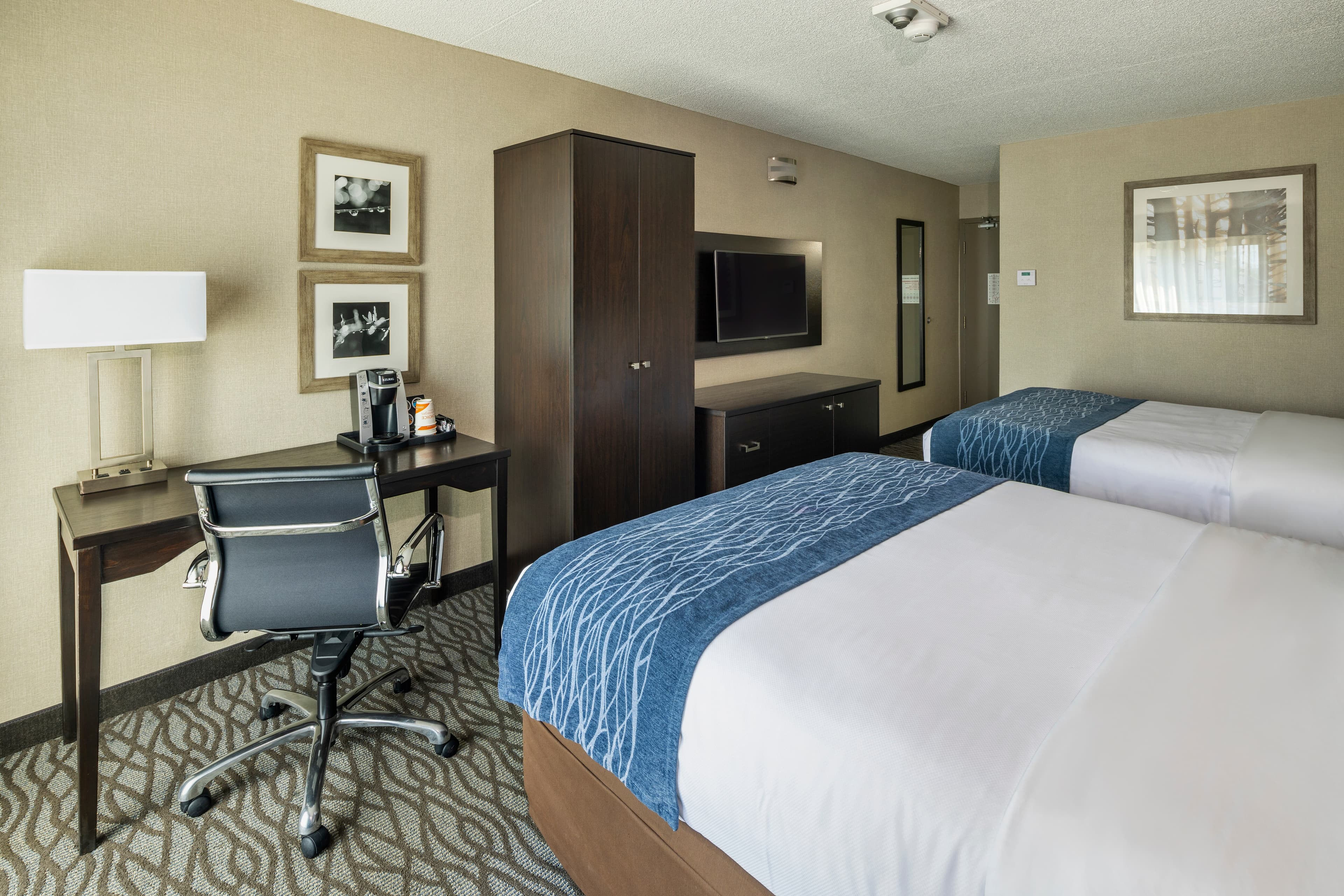 Comfort Inn Montreal Aeroport — 12