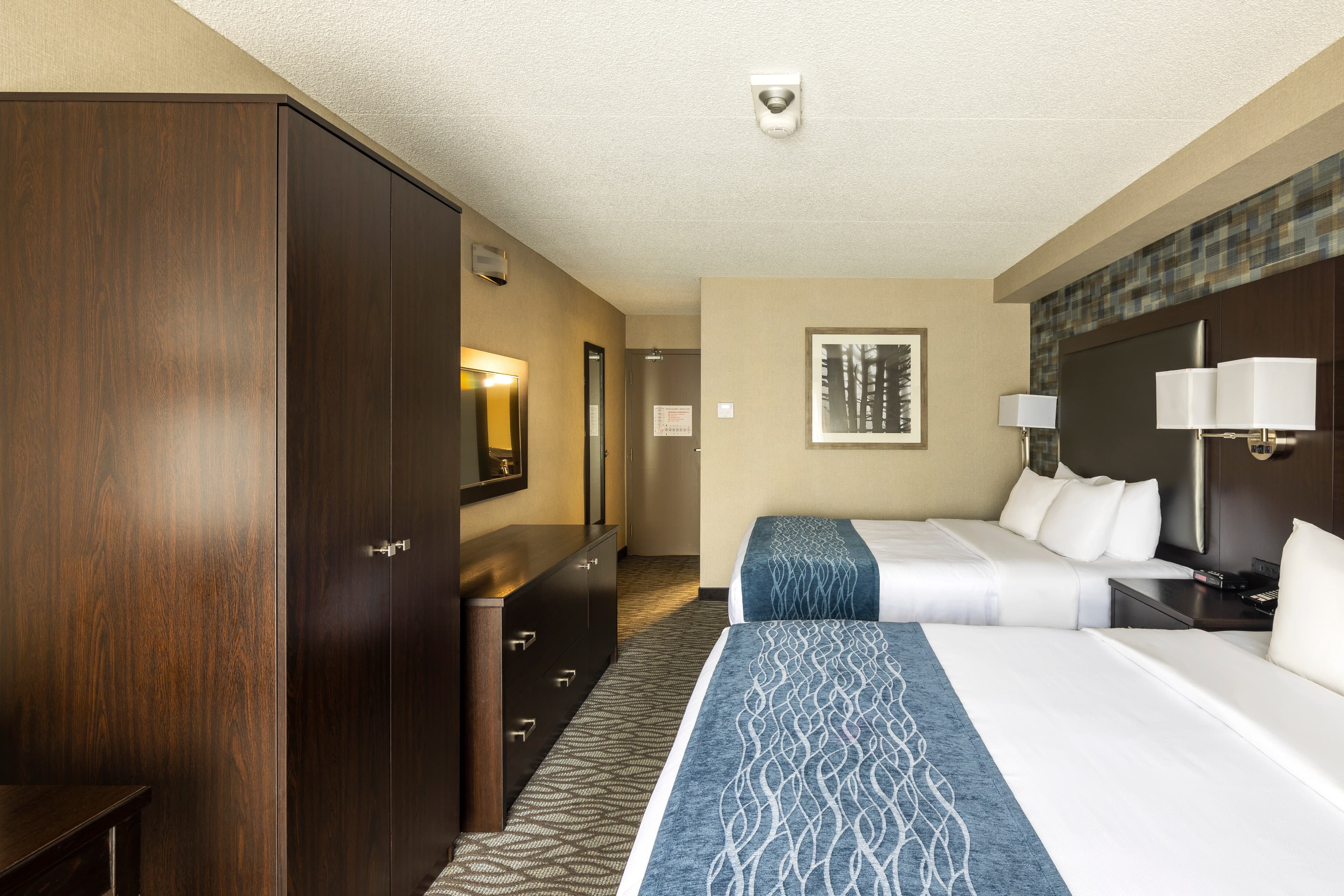 Comfort Inn Montreal Aeroport — 13