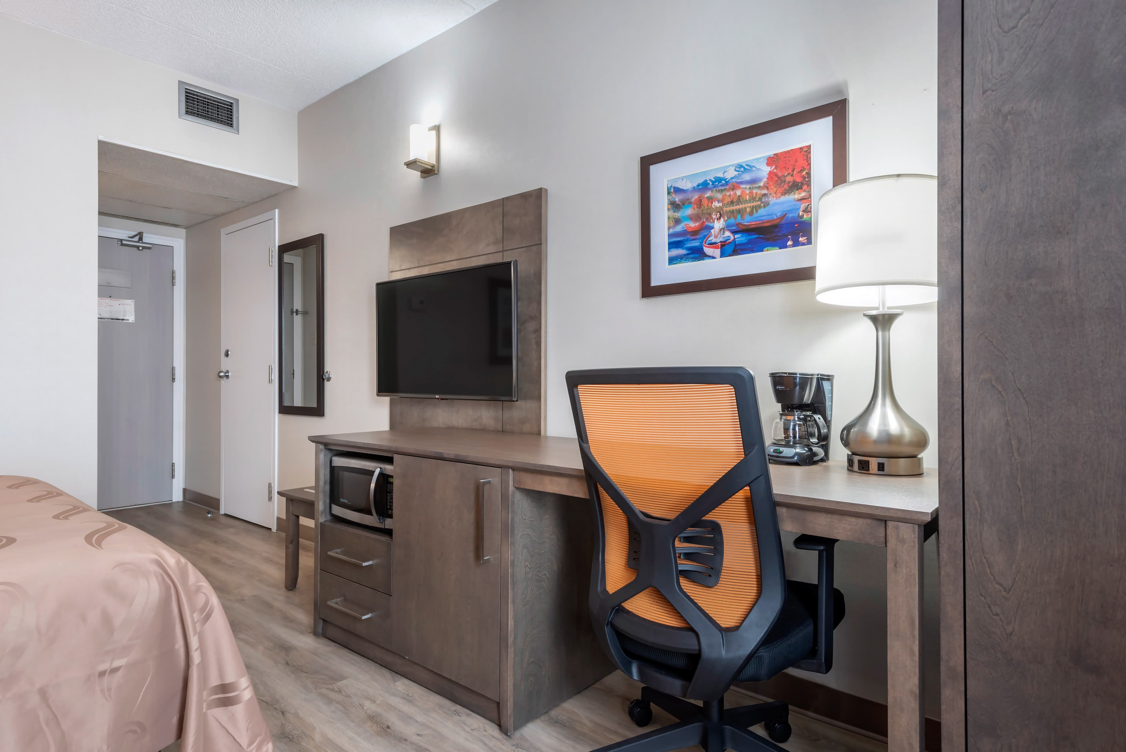 Quality Suites - Image 5