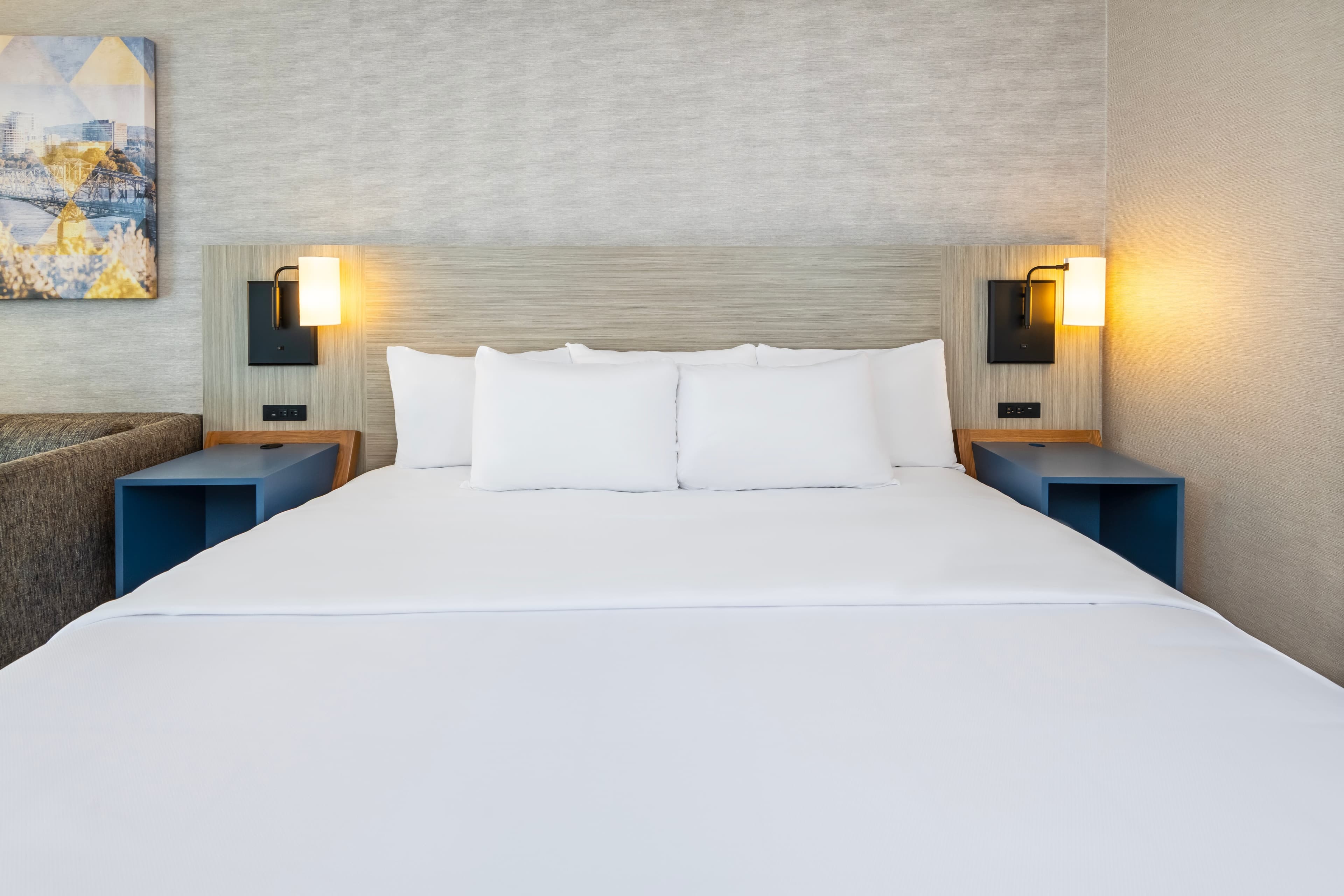 Comfort Inn Airport East - Image 2