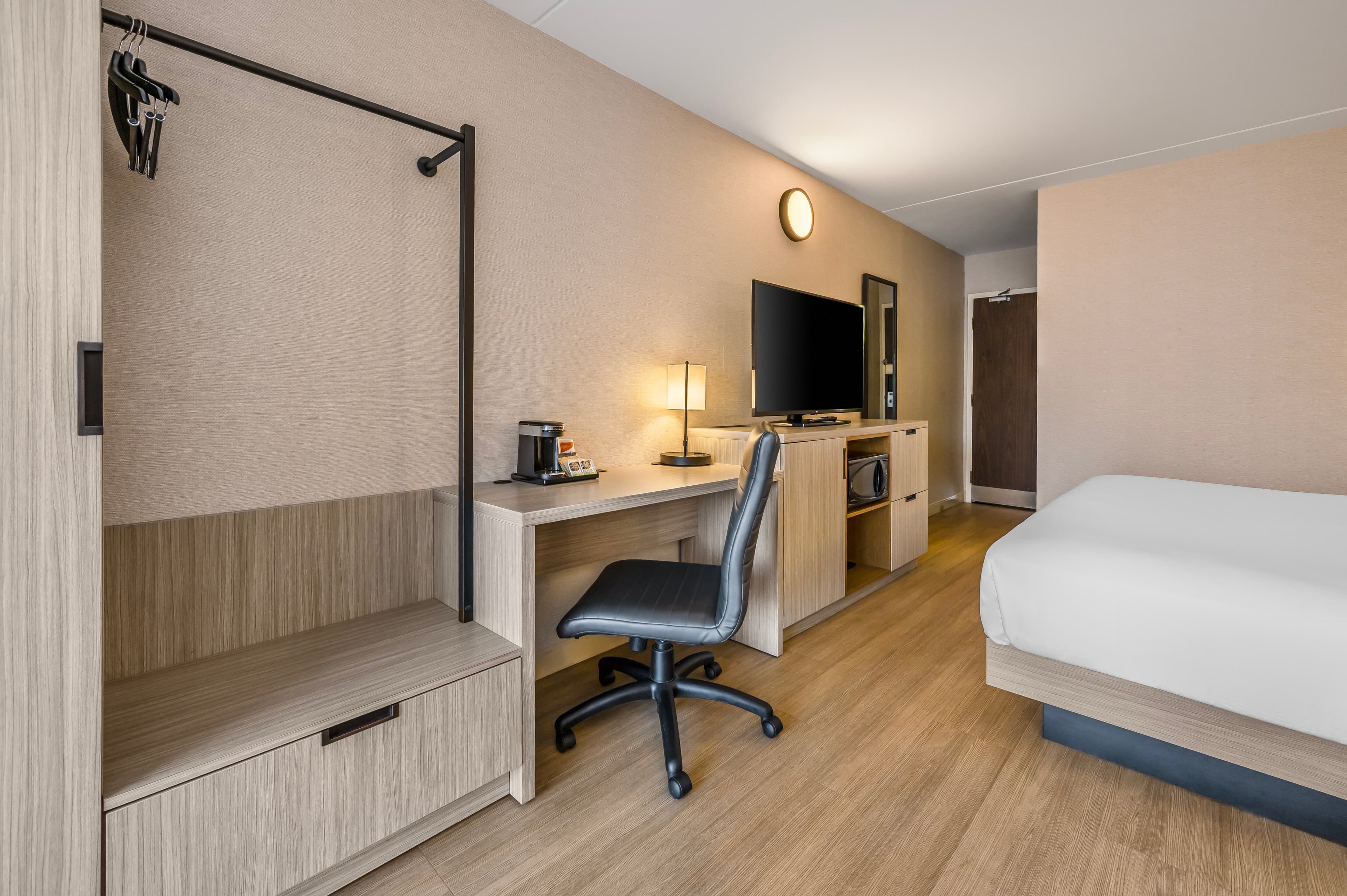 Comfort Inn Airport East — 10