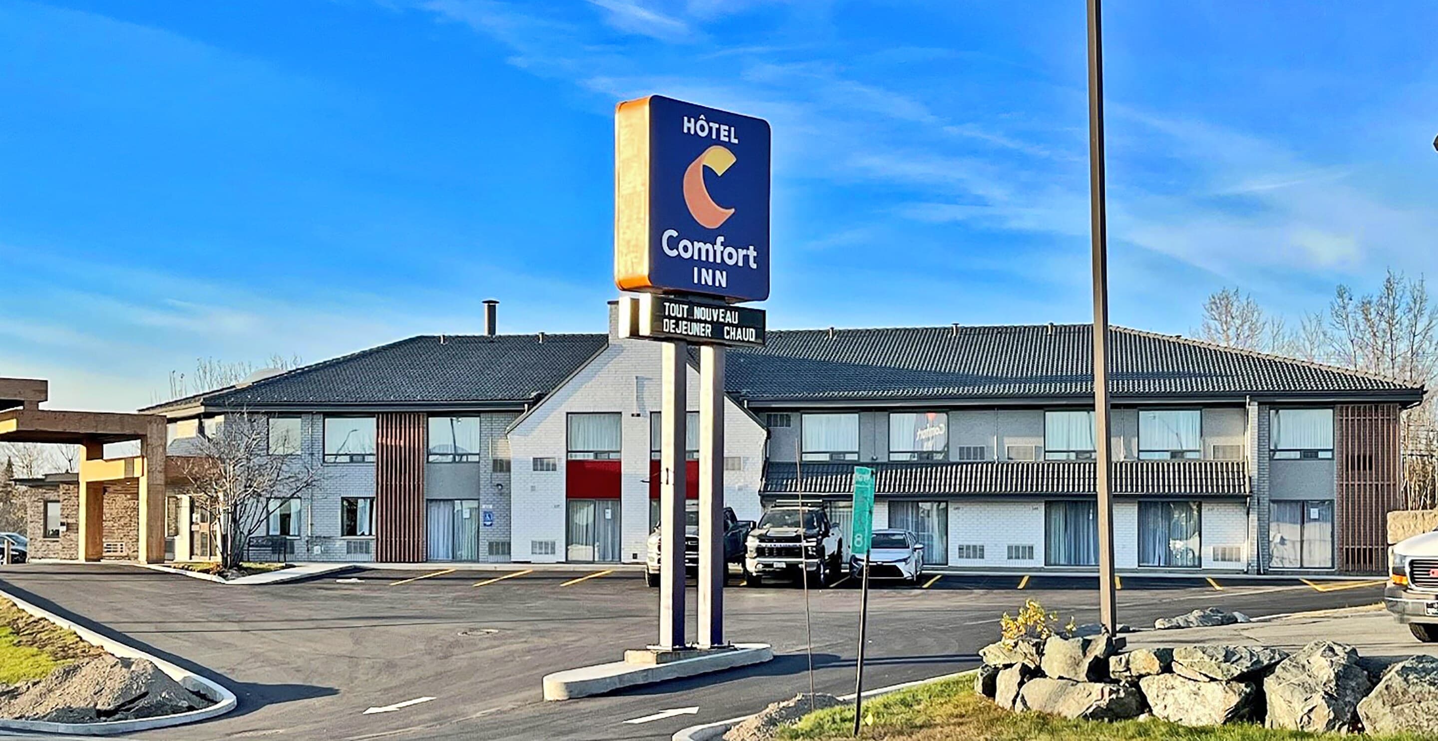 Comfort Inn - Image 1