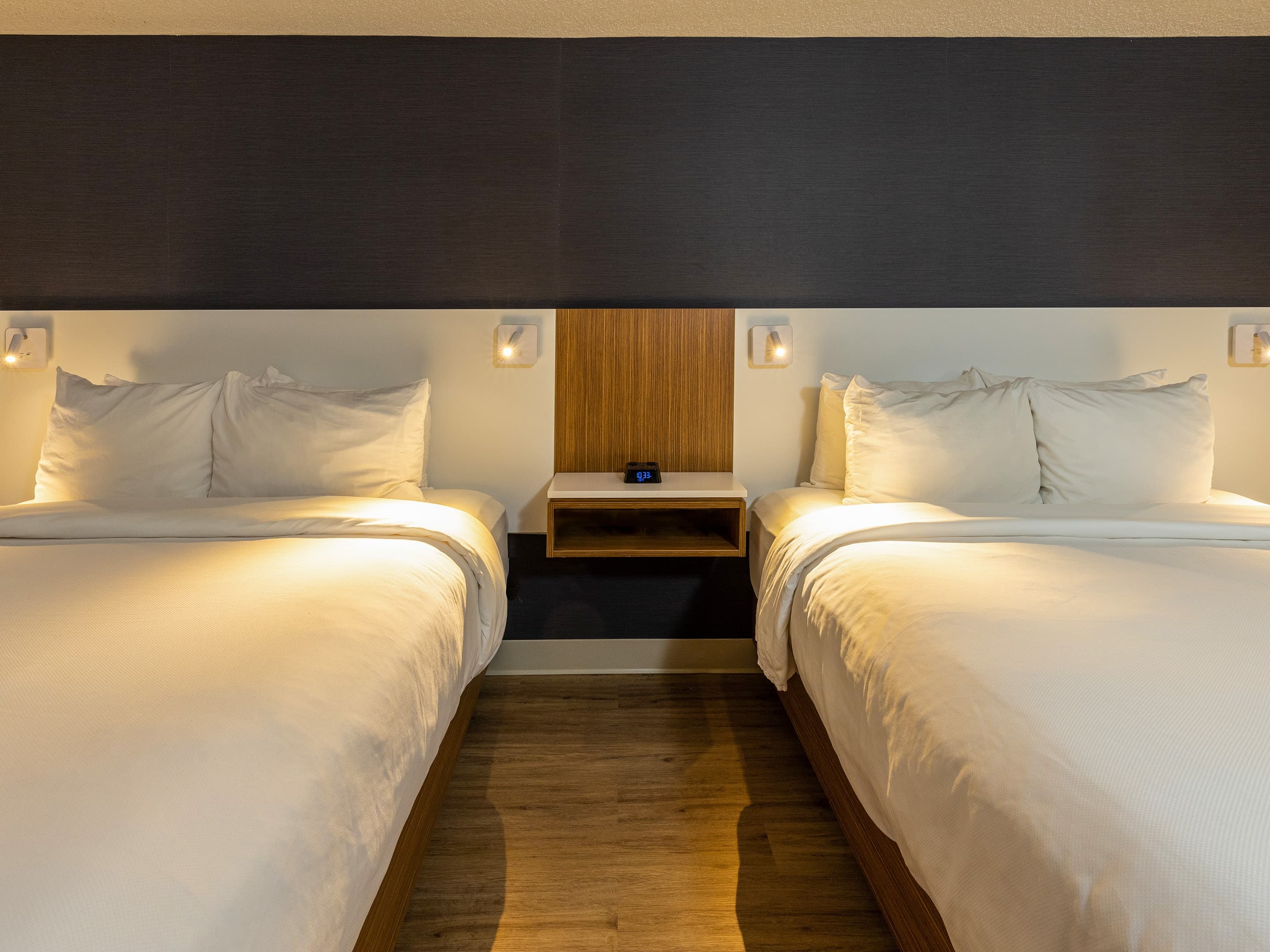 Comfort Inn — 28