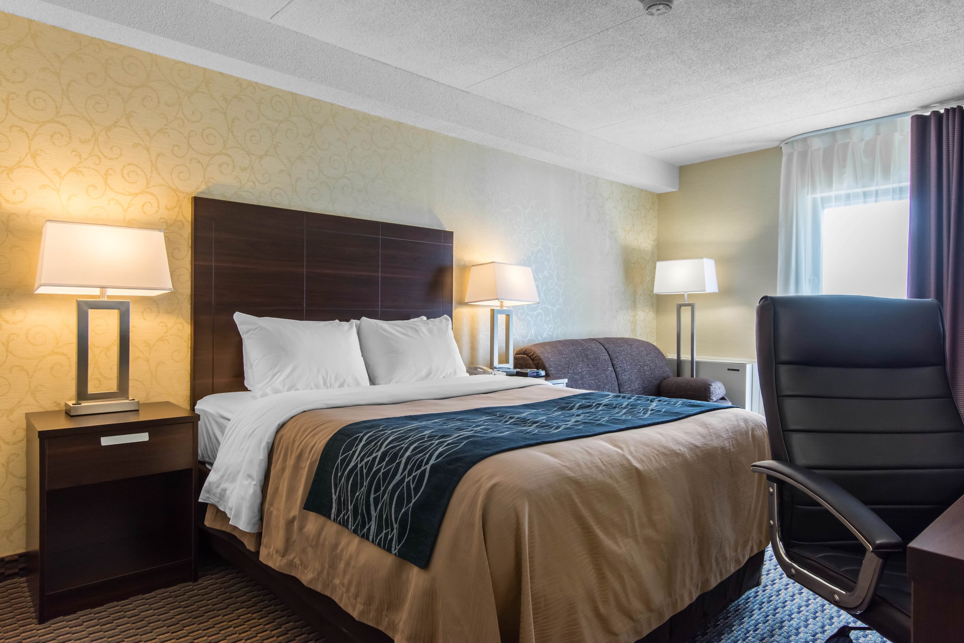 Comfort Inn — 6