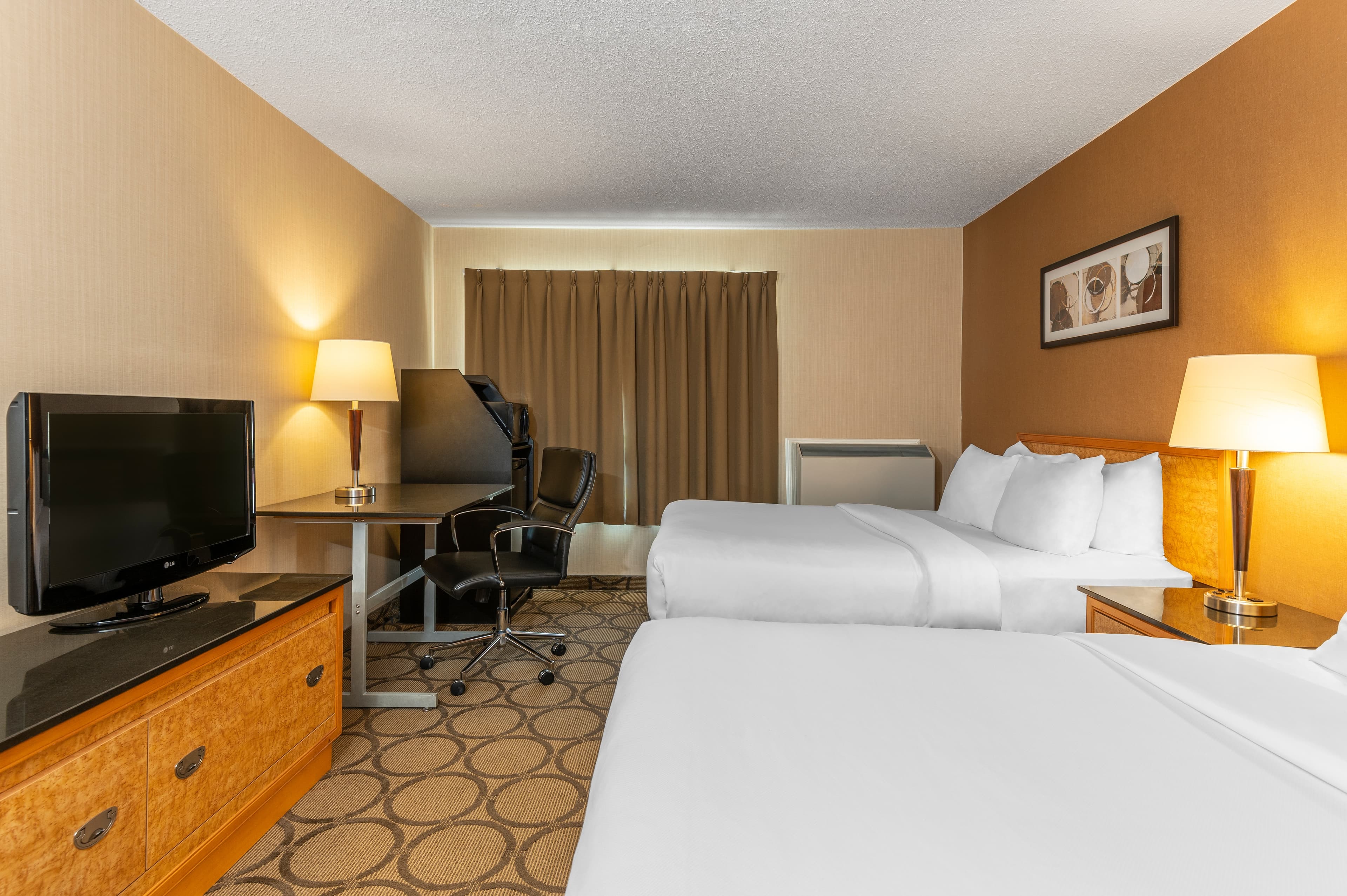 Comfort Inn - Image 4