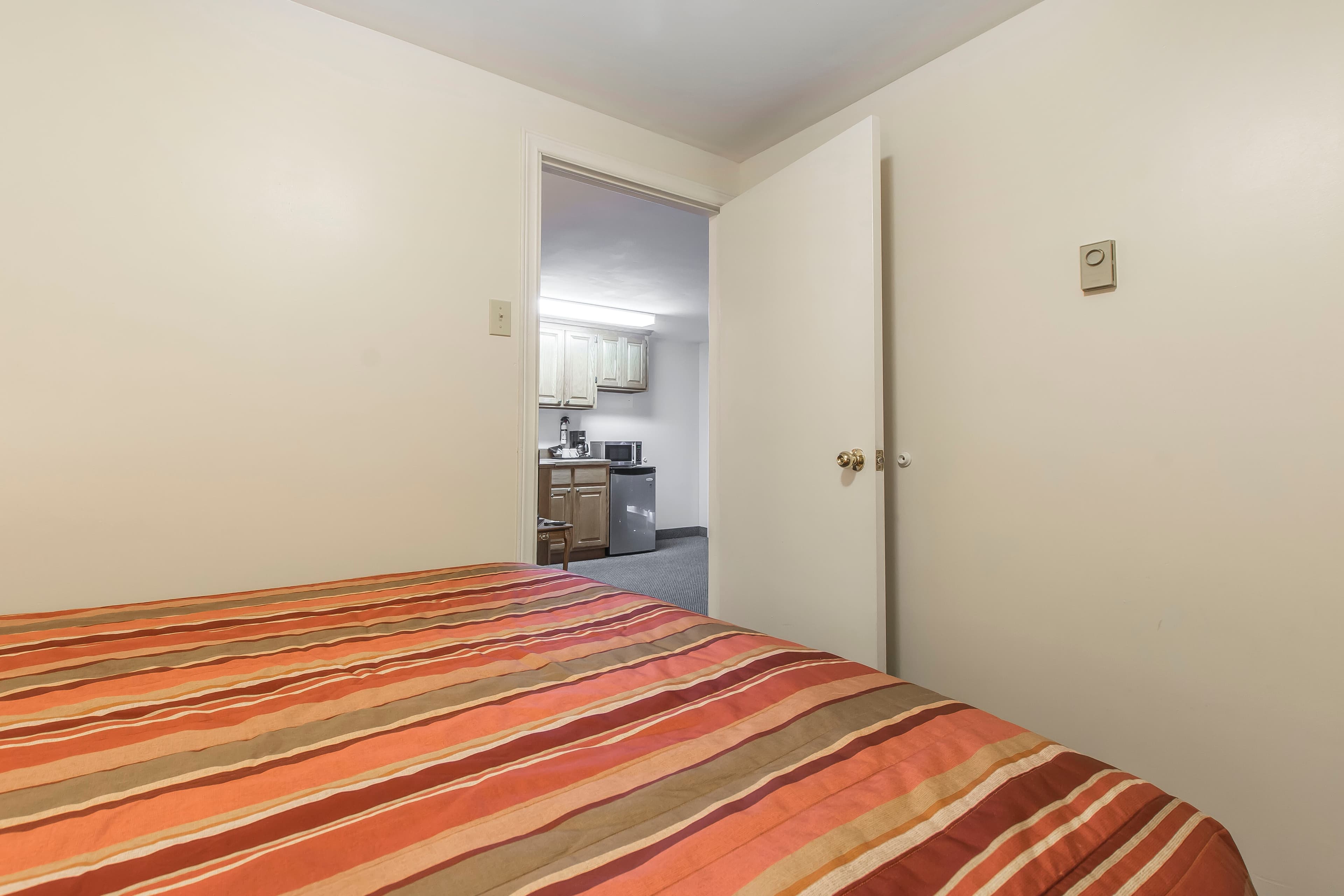 Econo Lodge Inn & Suites — 28