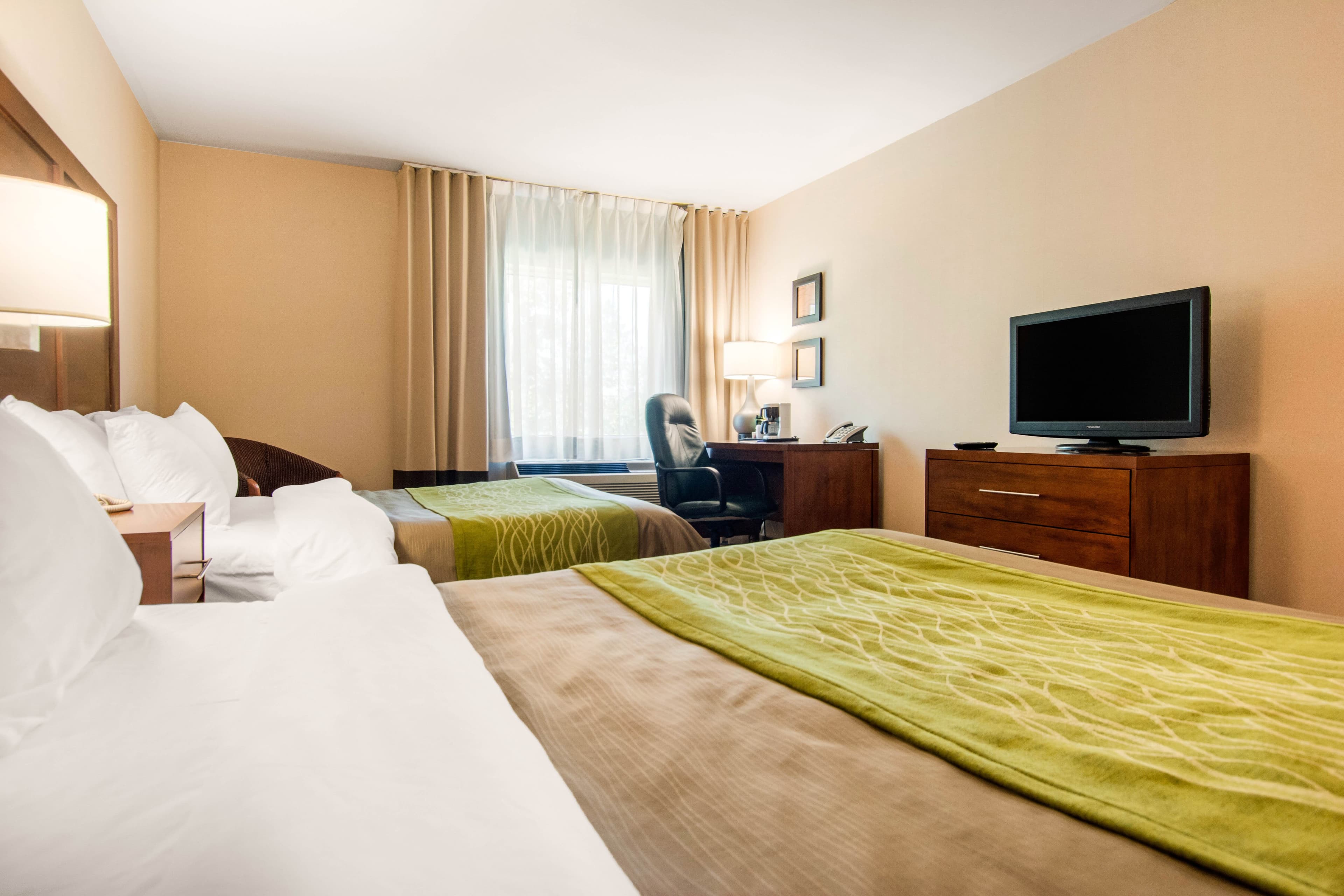 Comfort Inn & Suites — 13