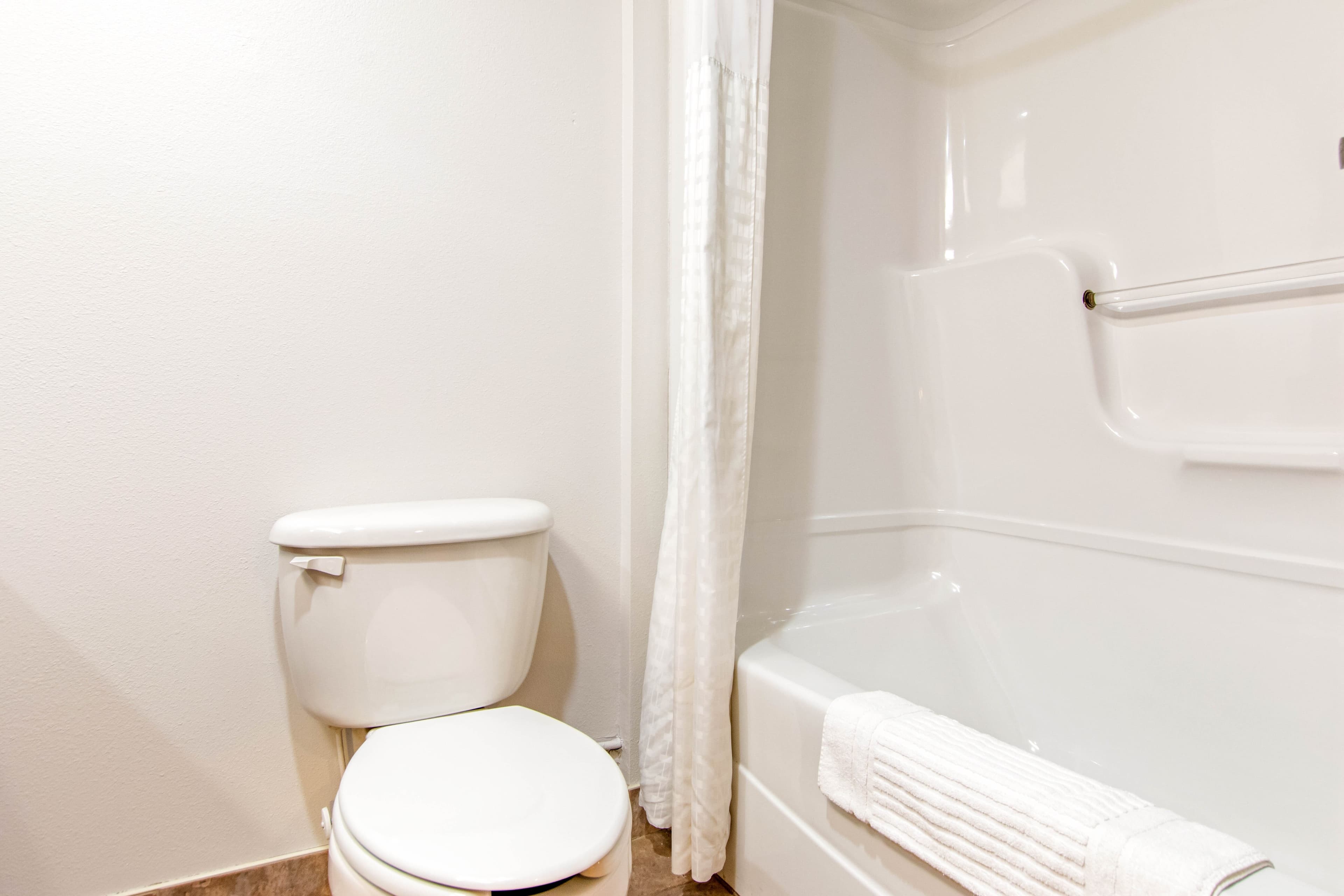 Comfort Inn & Suites — 31