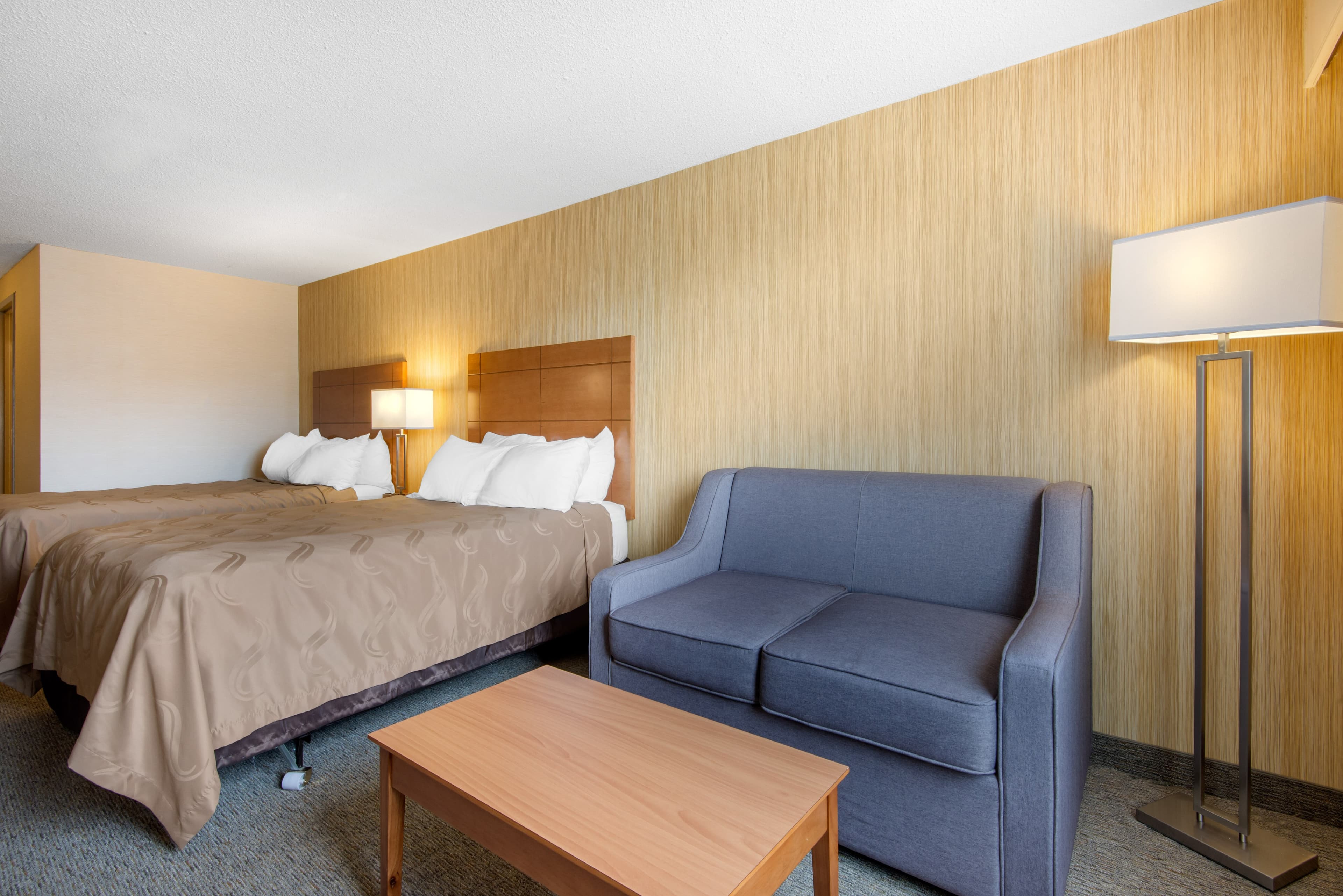 Quality Inn & Conference Centre Downtown - Image 3