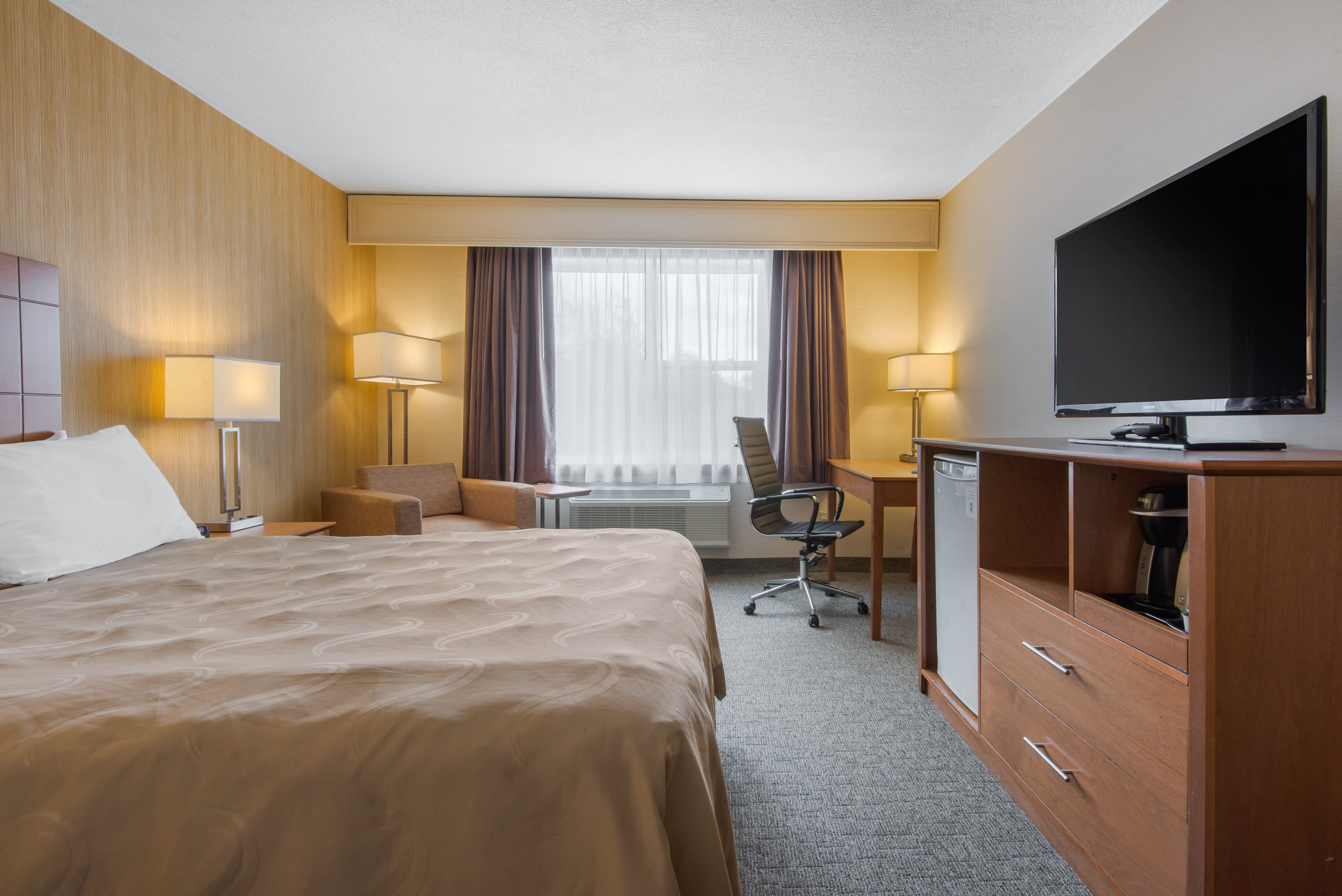 Quality Inn & Conference Centre Downtown — 8