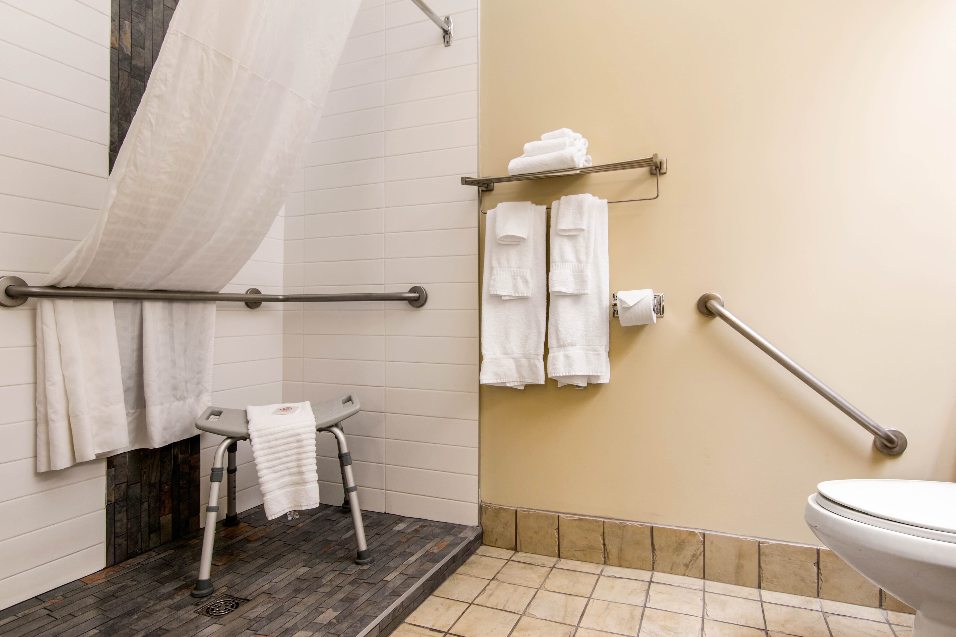 Comfort Inn & Suites — 8