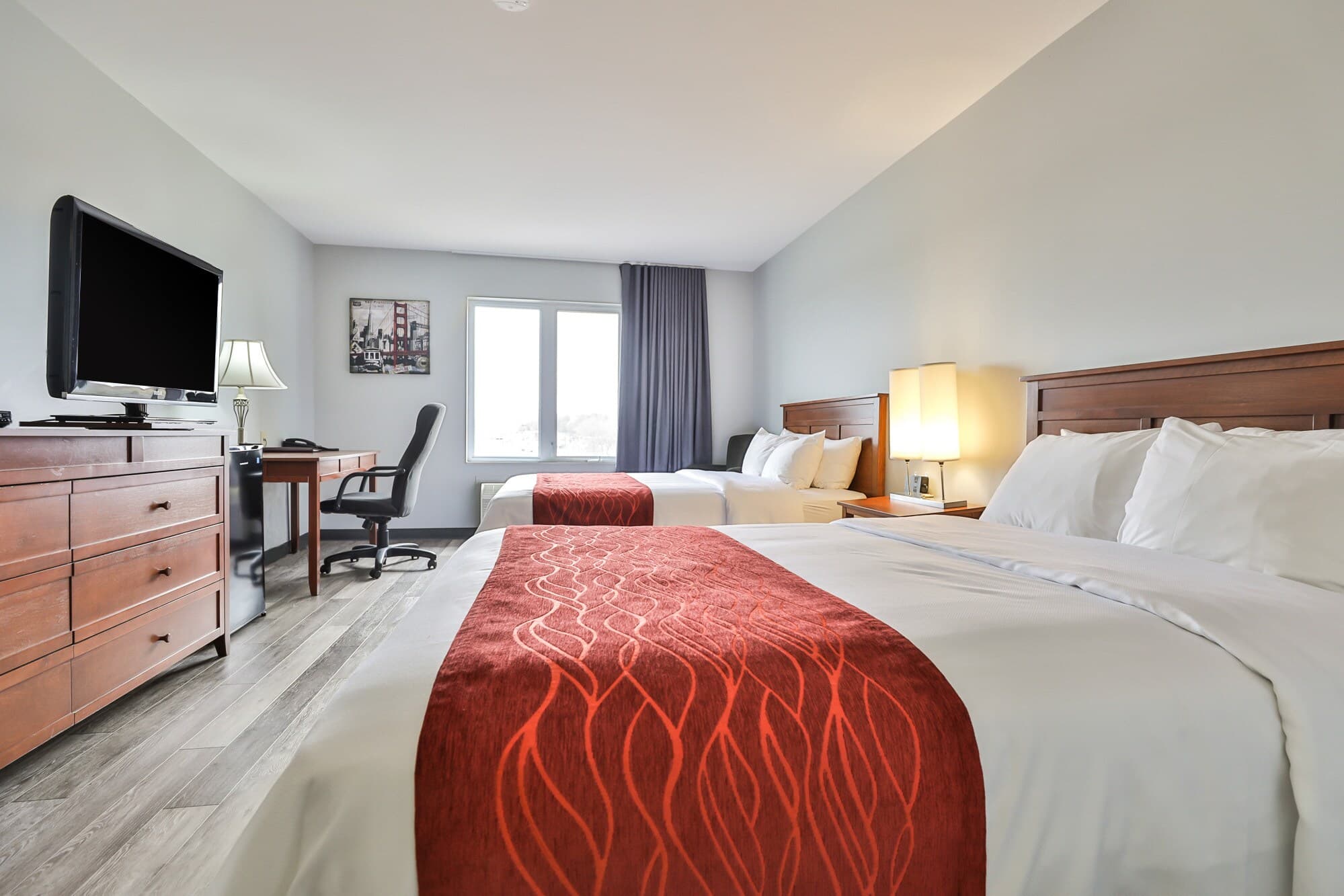 Comfort Inn & Suites — 11