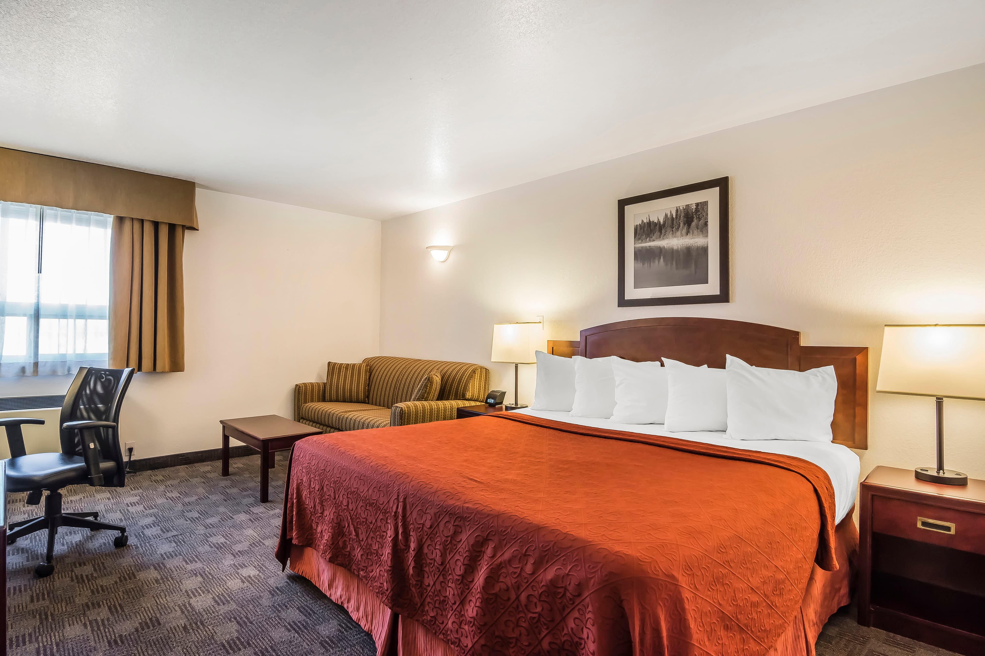 Quality Hotel & Conference Centre - Image 1