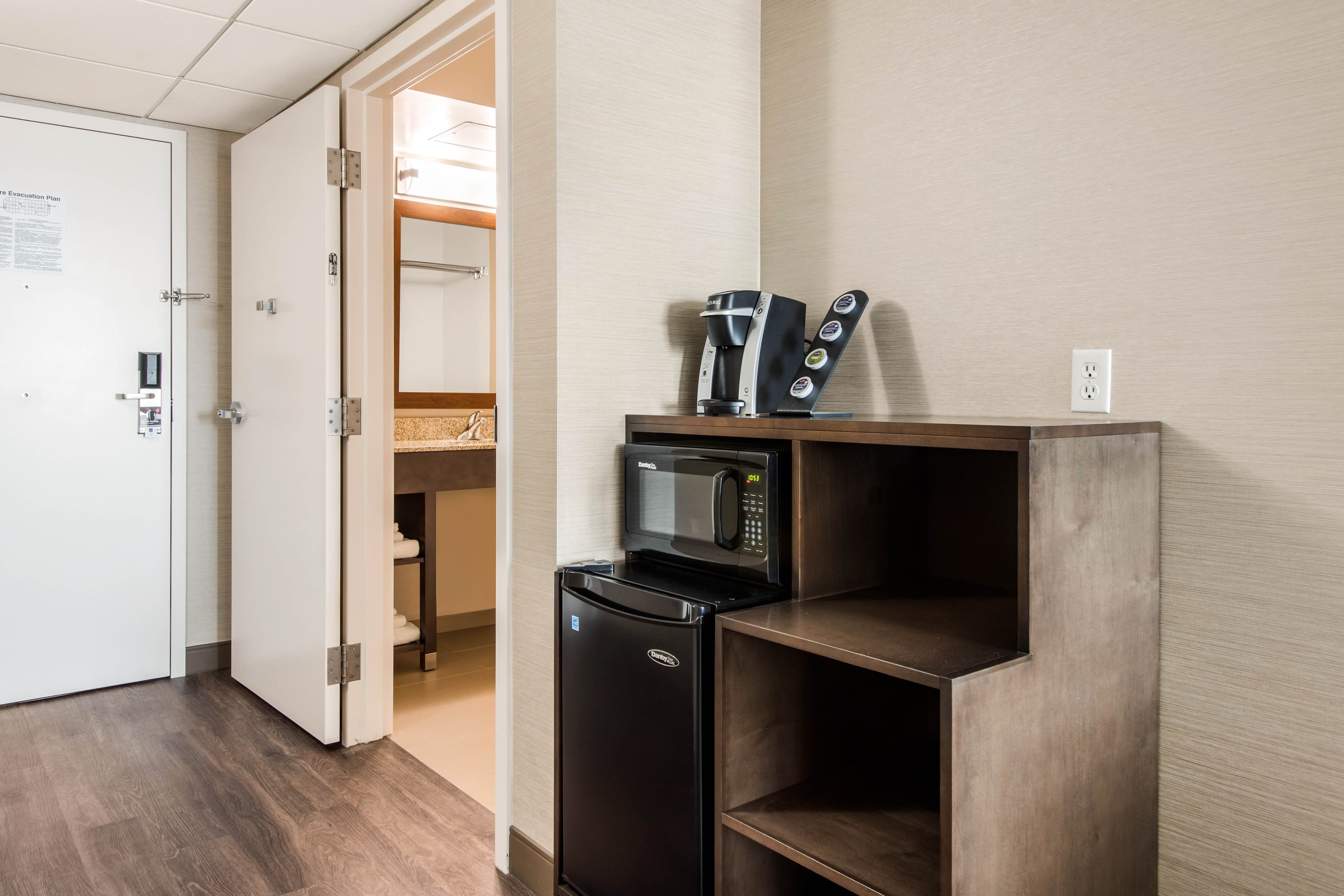 Comfort Inn & Suites — 7