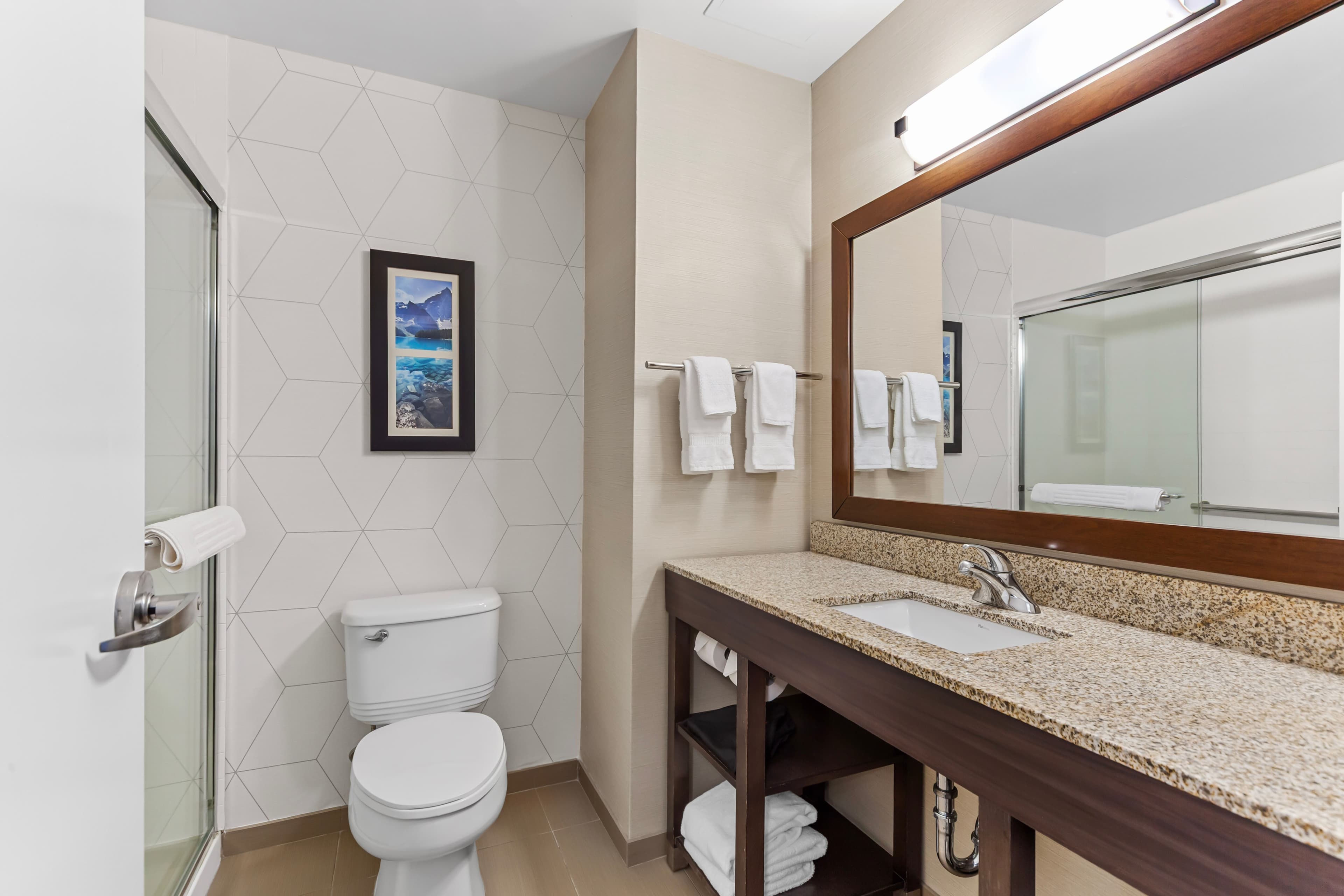 Comfort Inn & Suites — 14