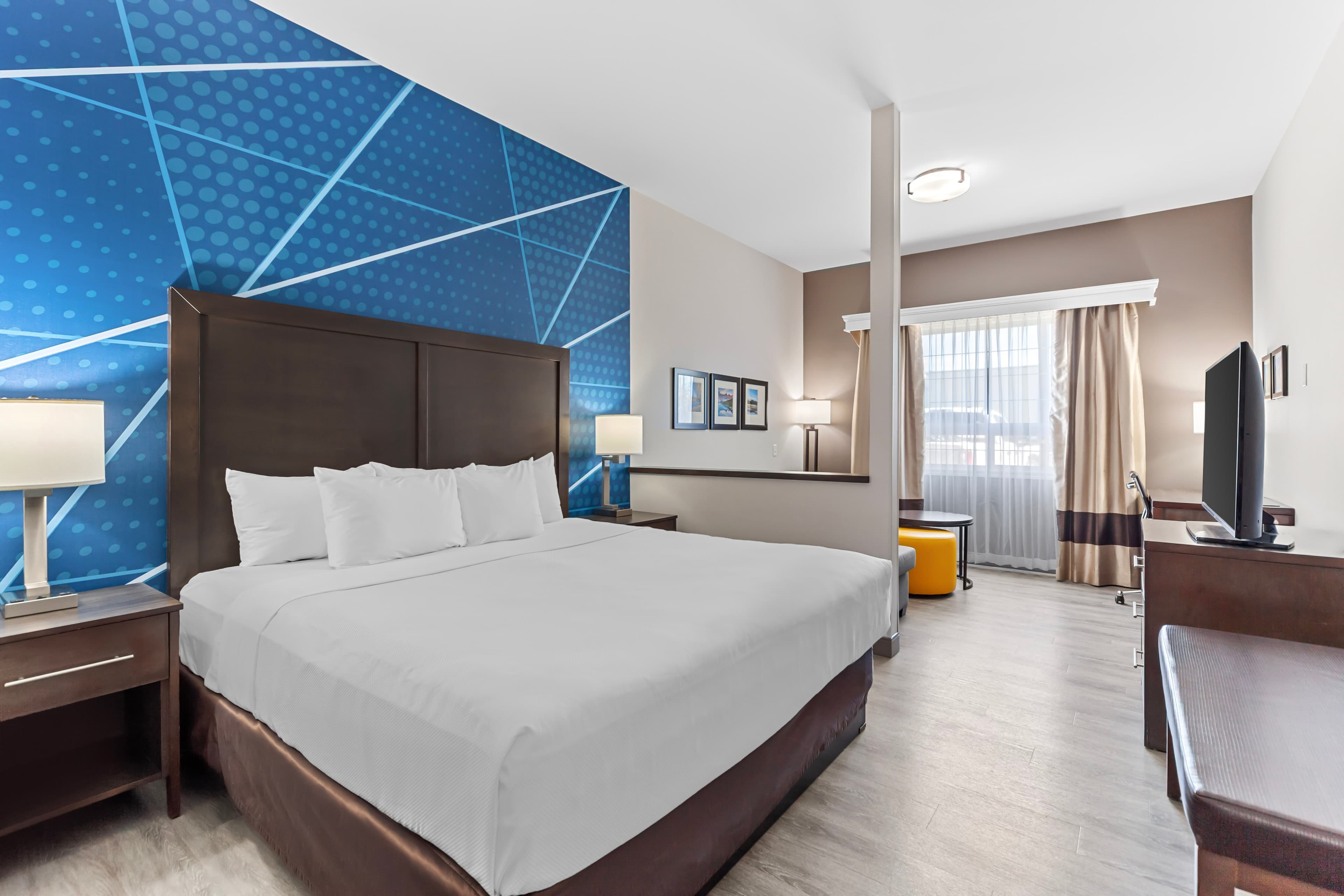 Comfort Inn & Suites — 16