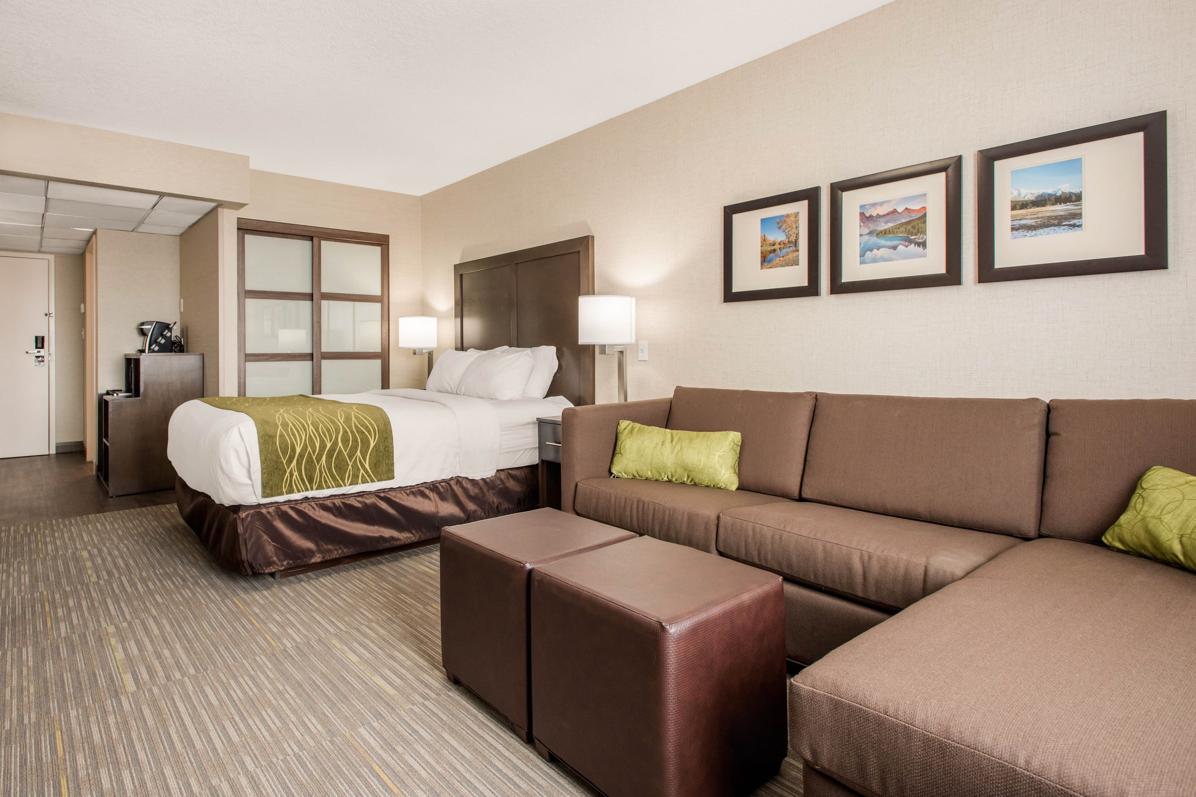 Comfort Inn & Suites — 31
