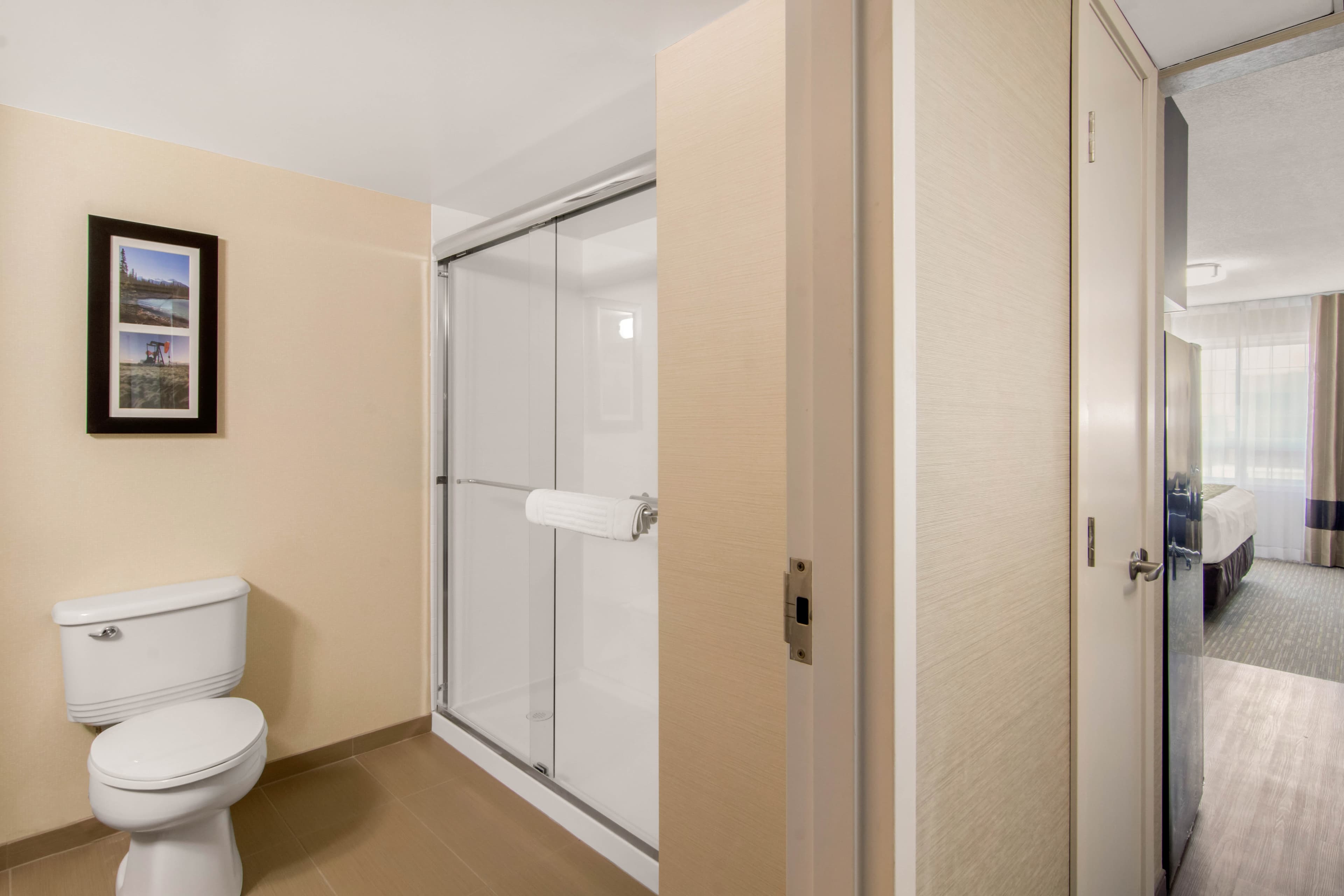 Comfort Inn & Suites — 17