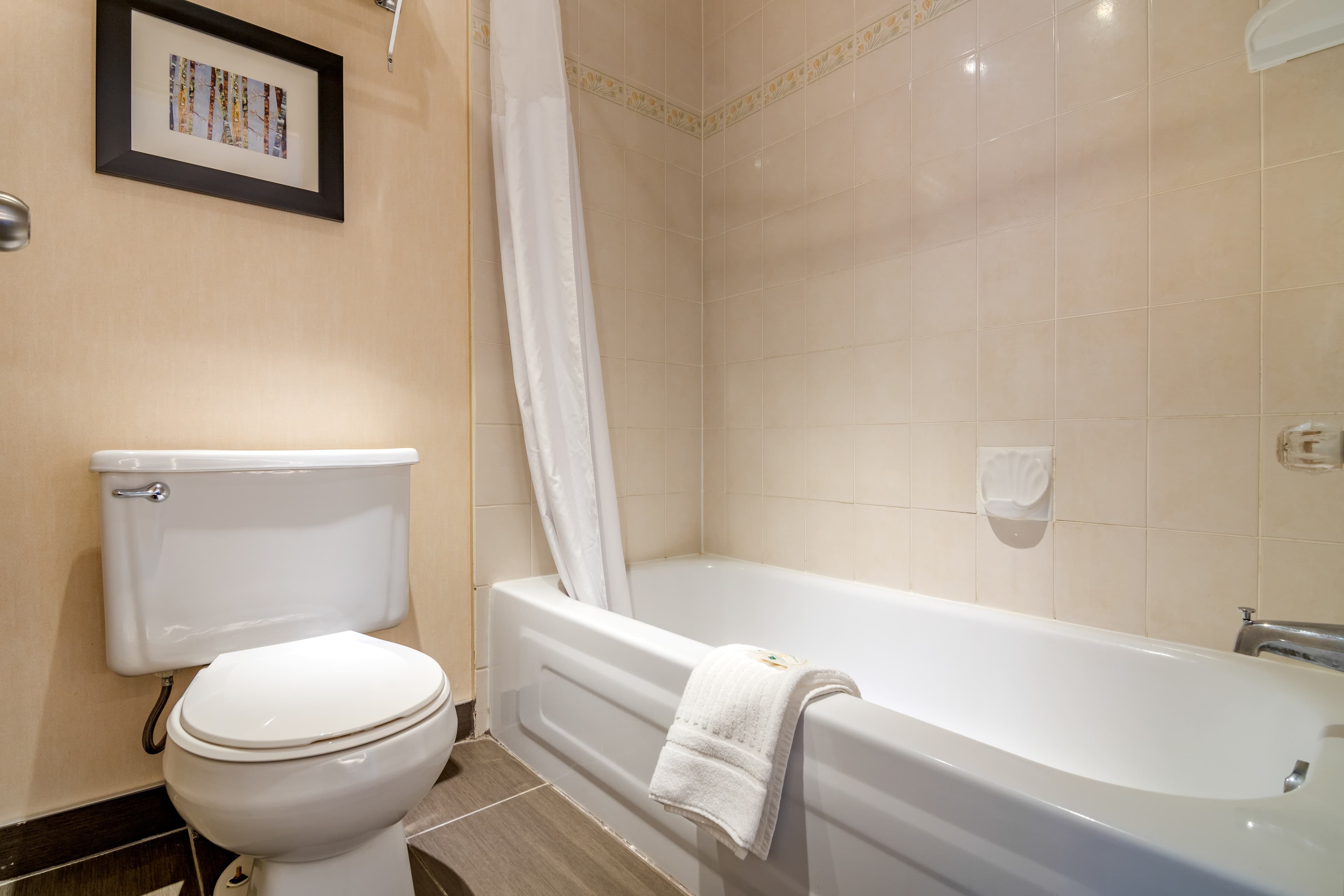 Quality Inn — 12
