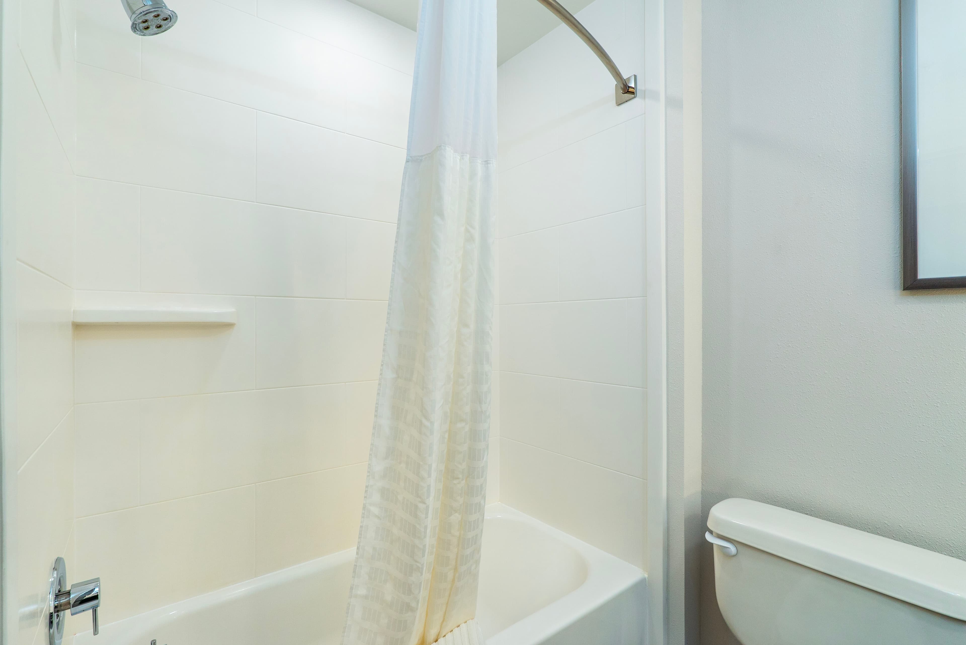Comfort Suites Kelowna — 20