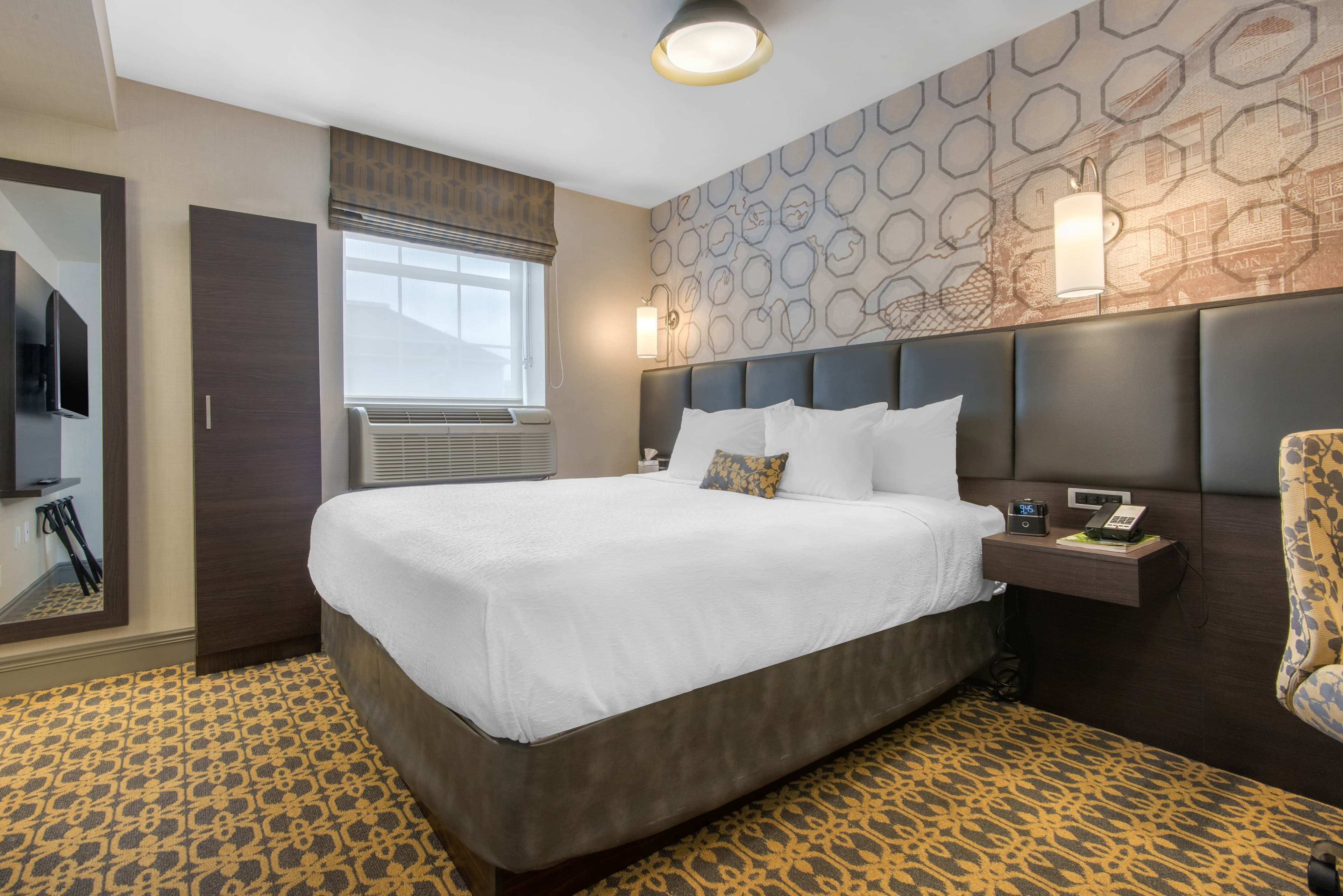 The Champlain Waterfront Hotel, an Ascend Collection Hotel — 13