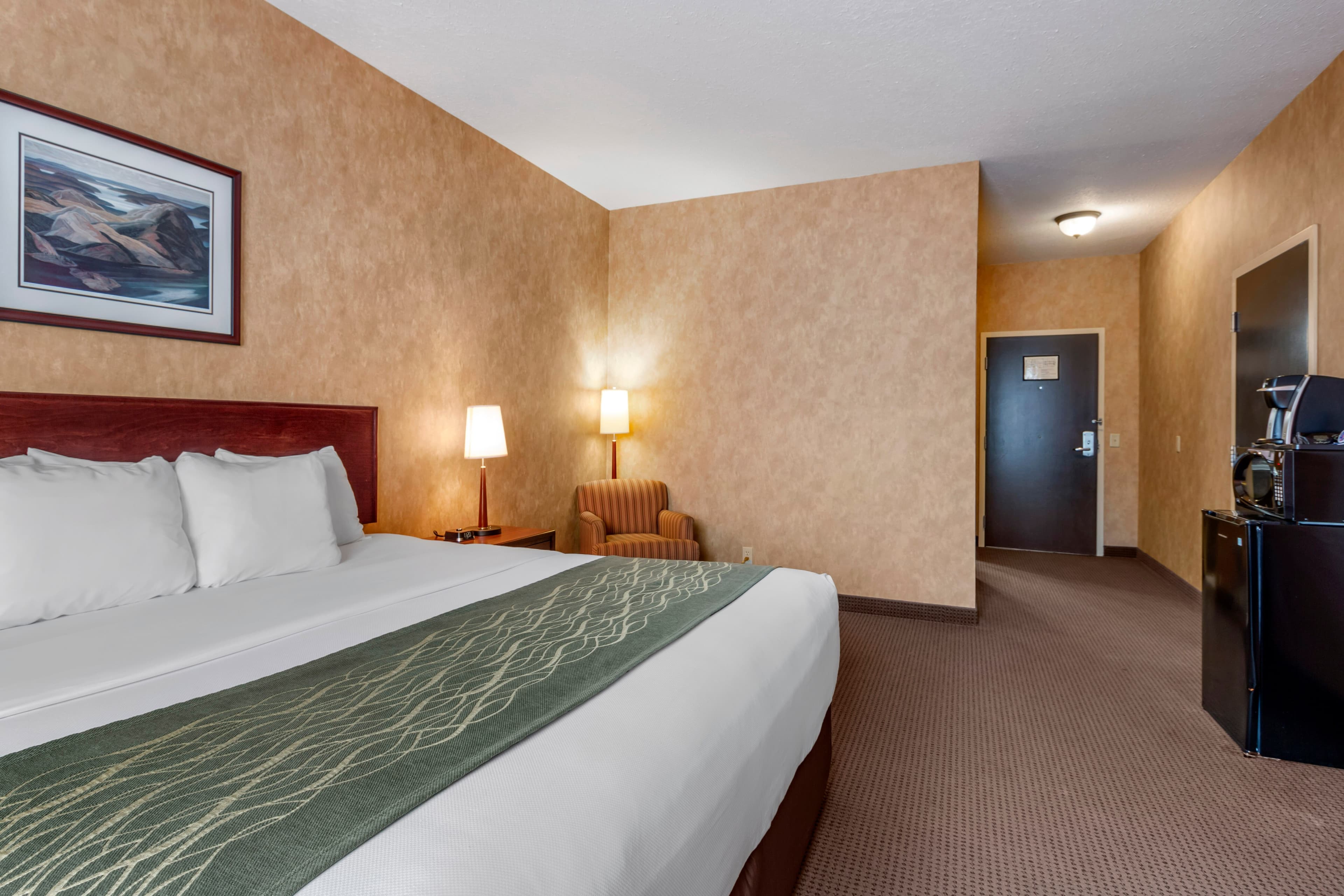 Comfort Inn - Image 4