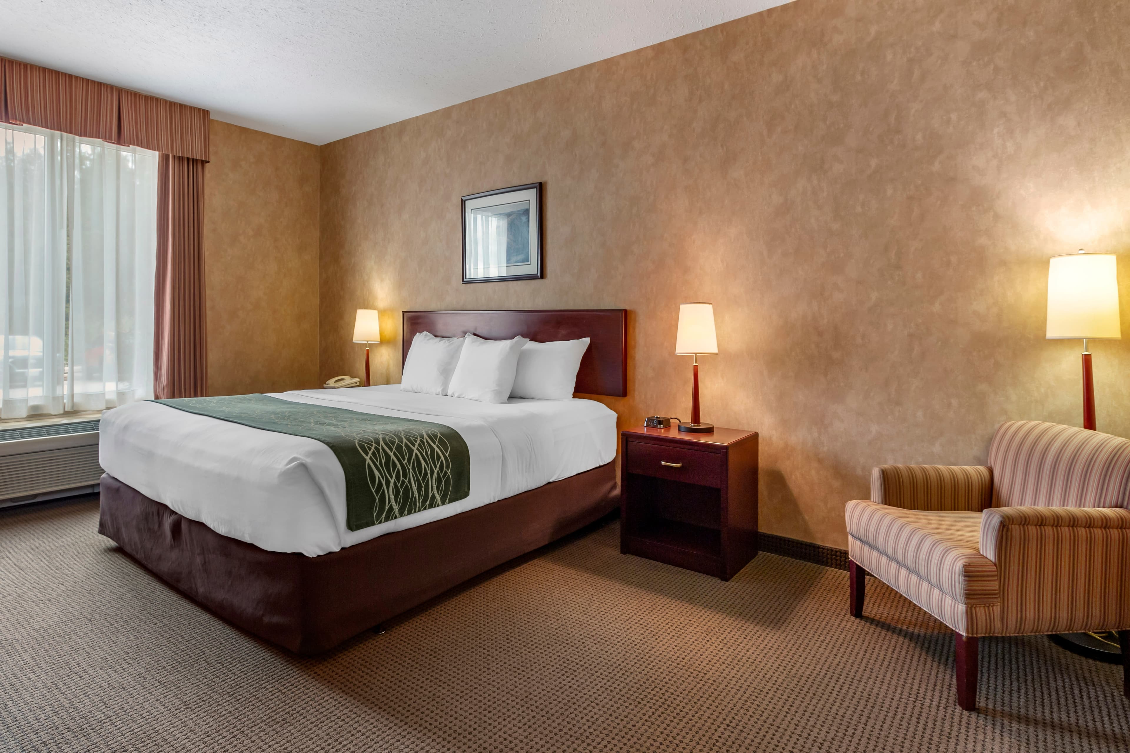 Comfort Inn - Image 2
